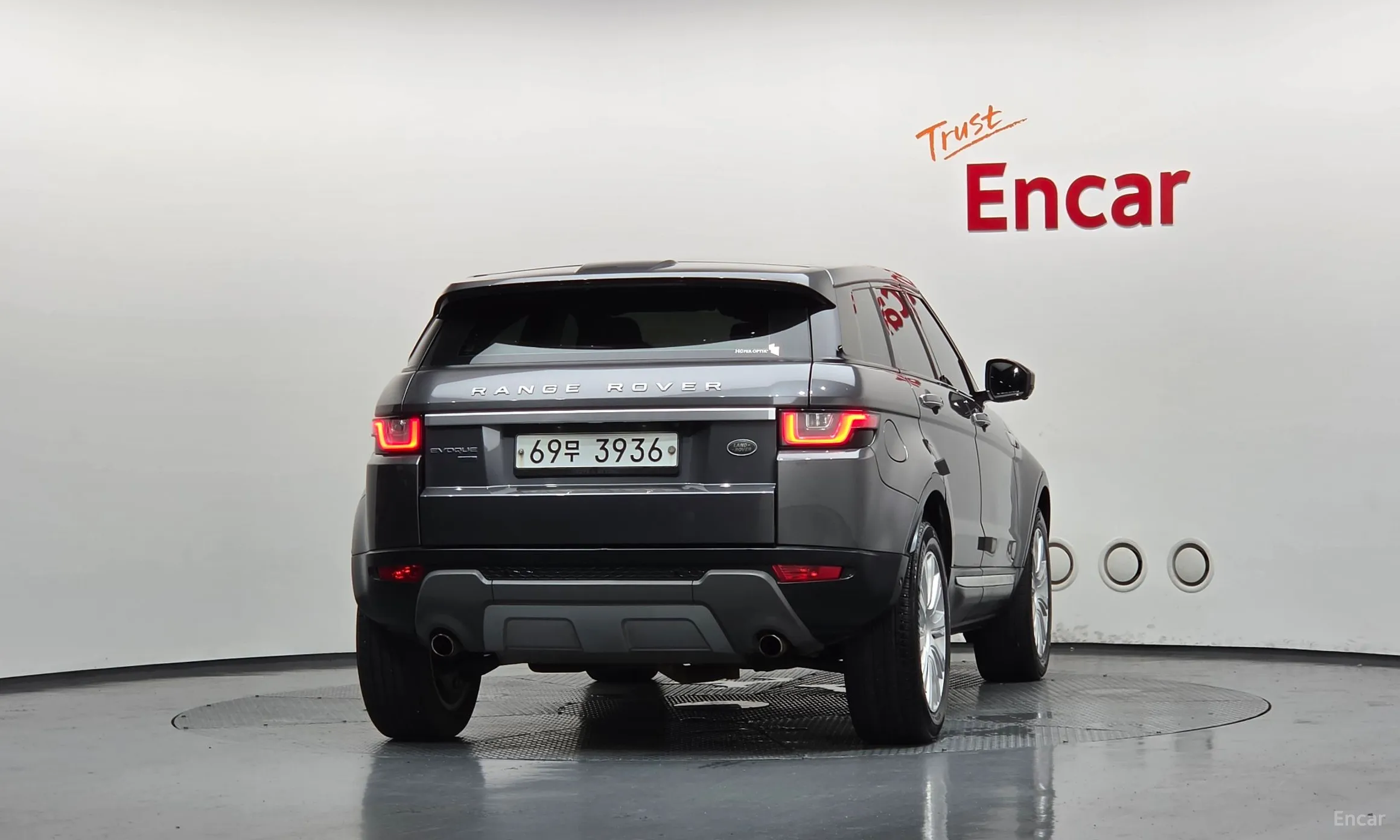 Land Rover Range Rover Evoque превью 4