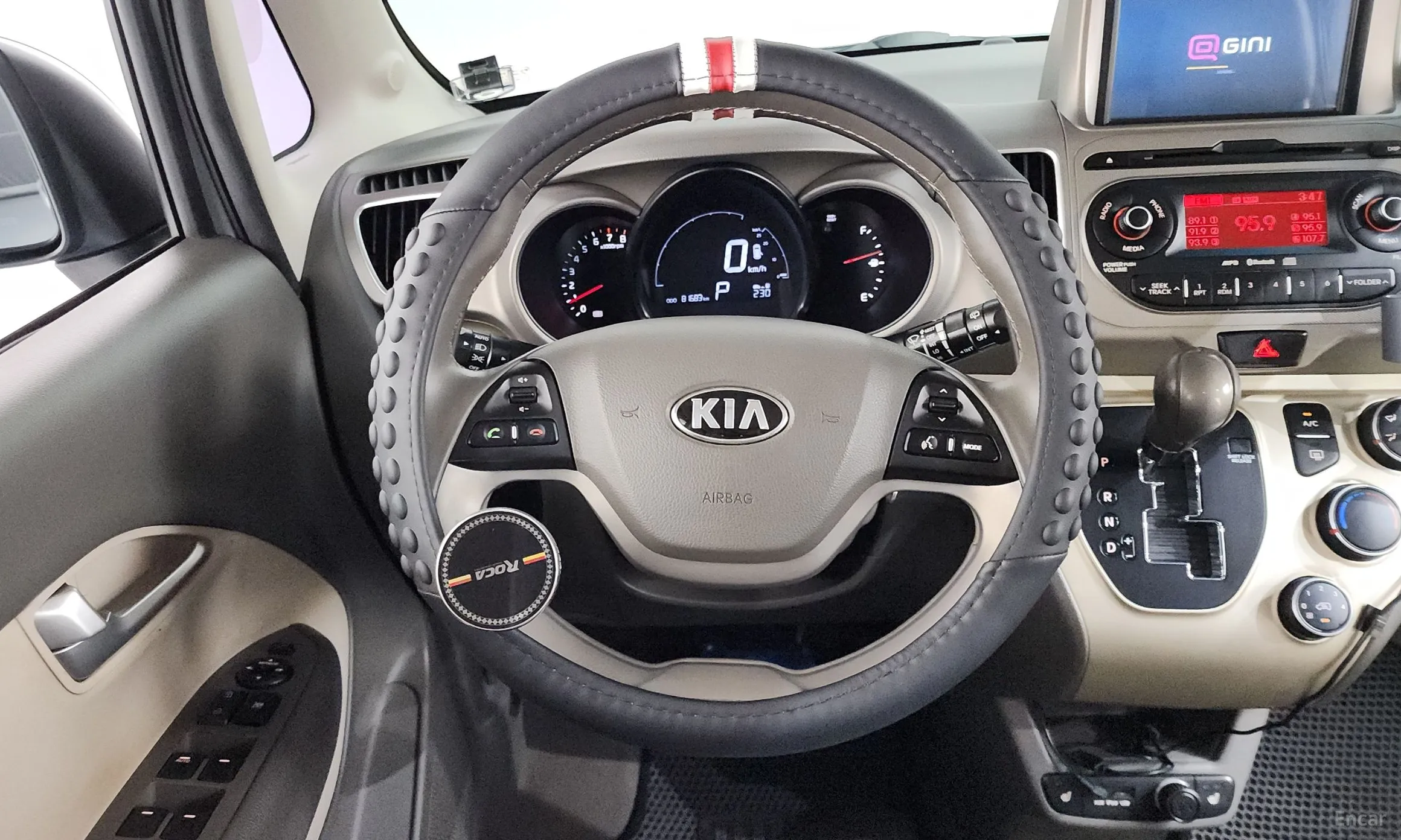 Kia Ray превью 15