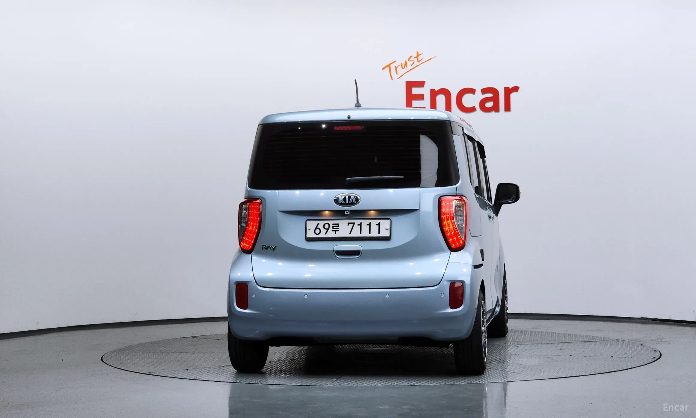 Kia Ray превью 4
