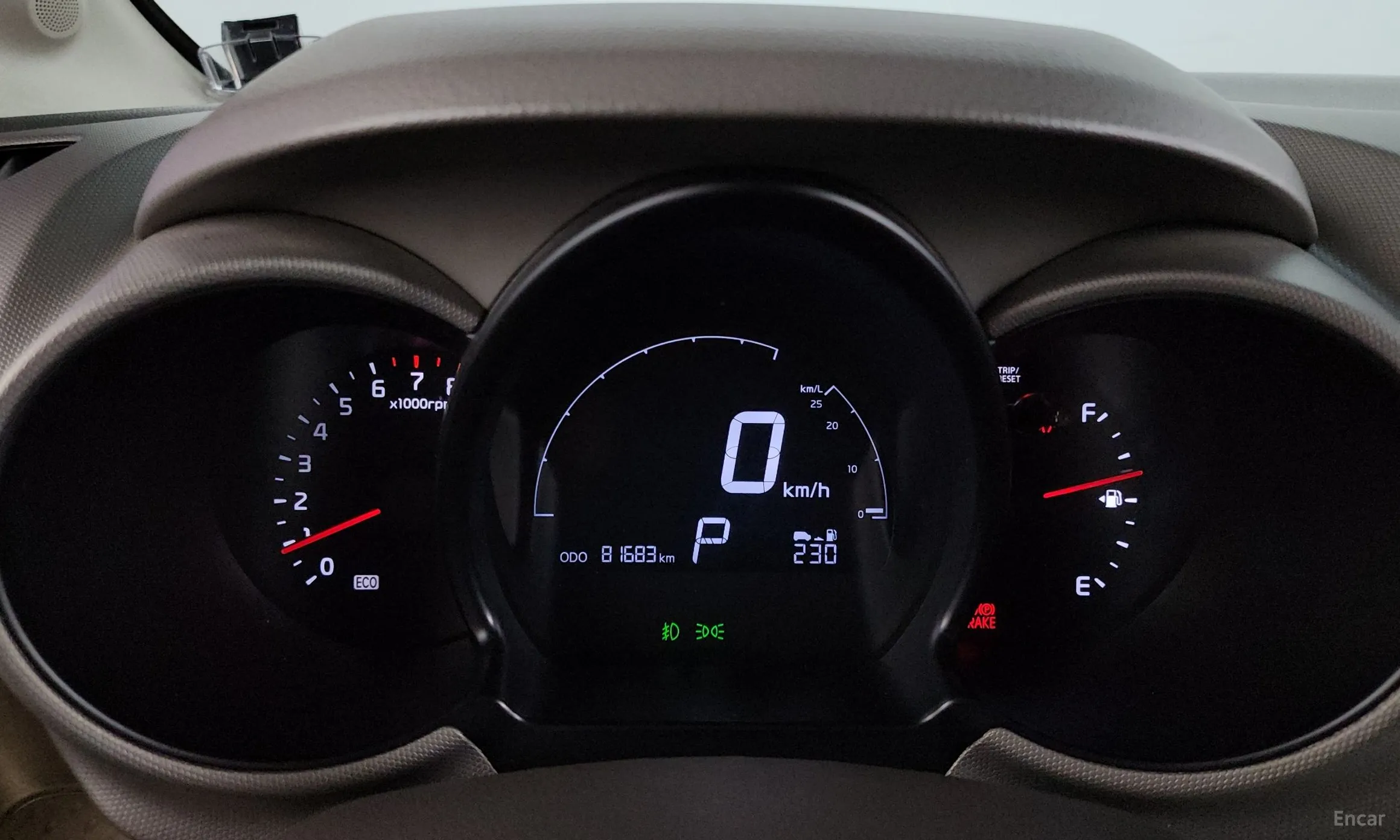 Kia Ray превью 8
