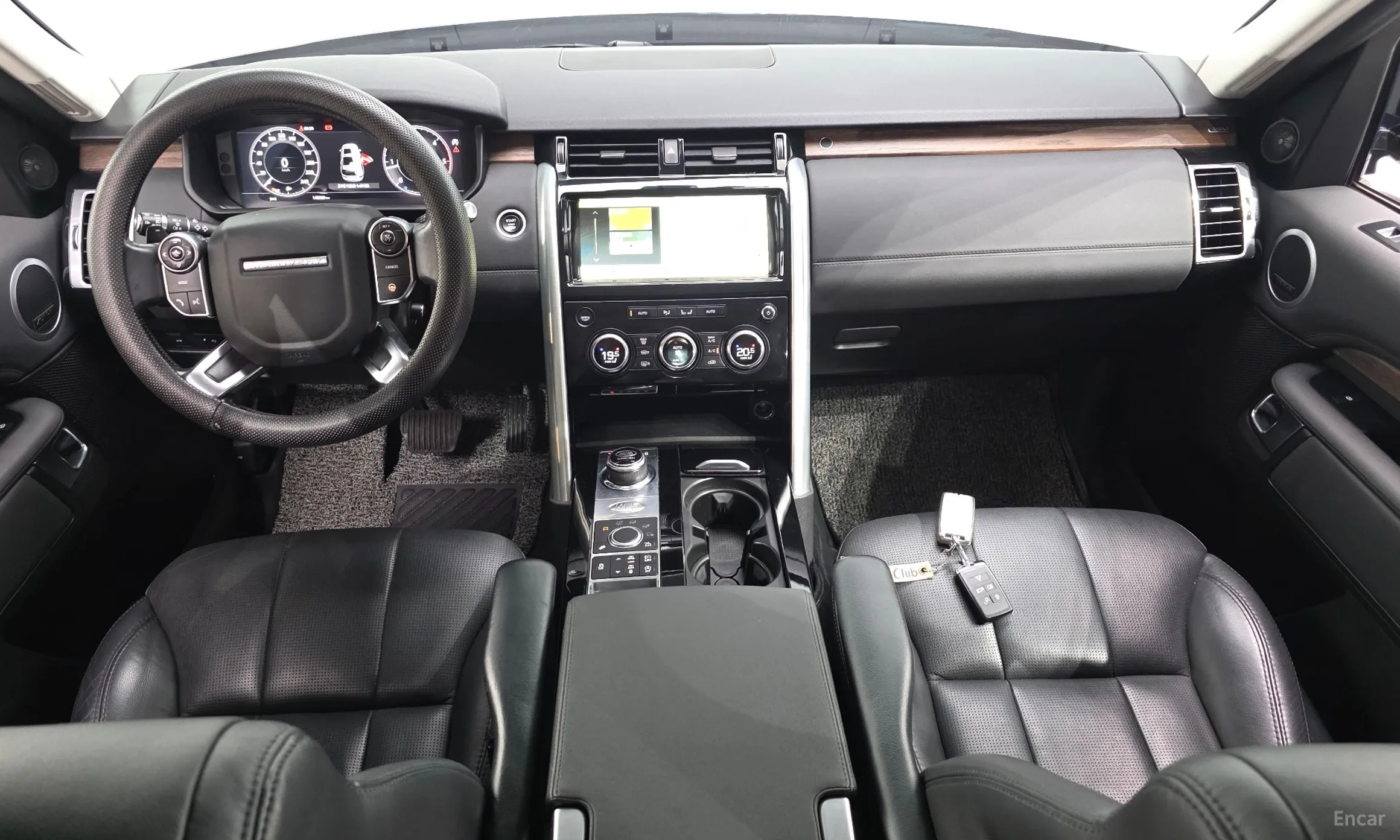 Land Rover Discovery 5 превью 7