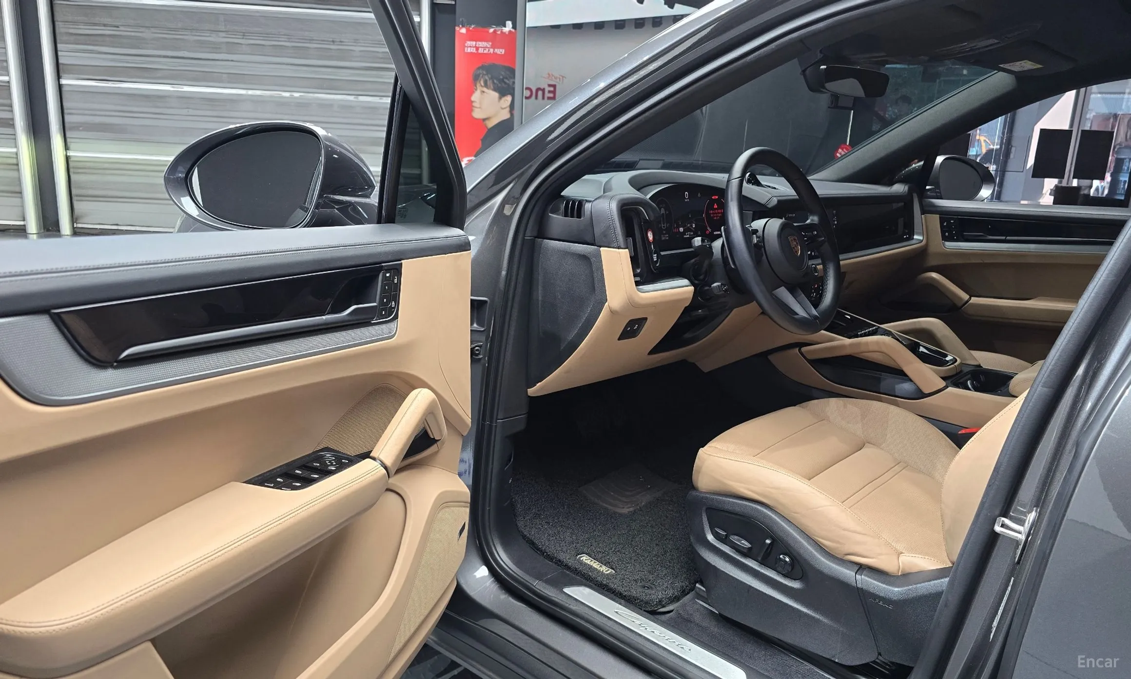 Porsche Cayenne (PO536) превью 10