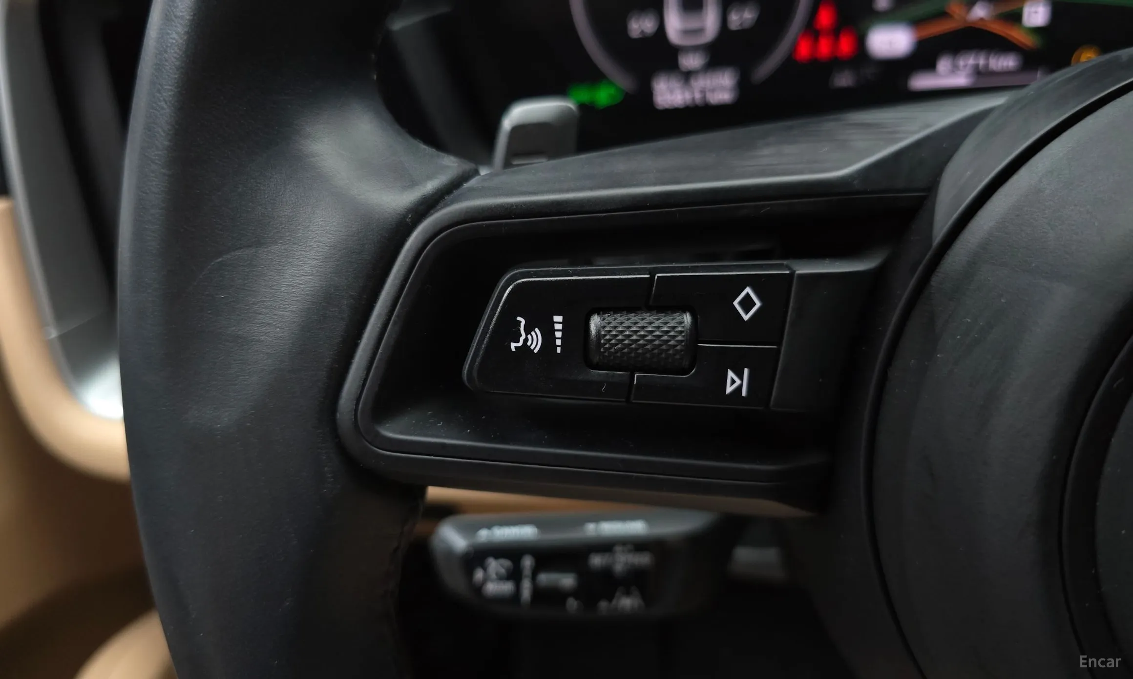 Porsche Cayenne (PO536) превью 20