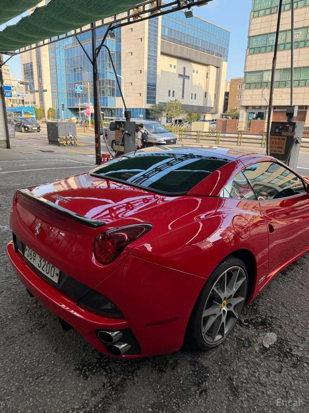 Ferrari California
