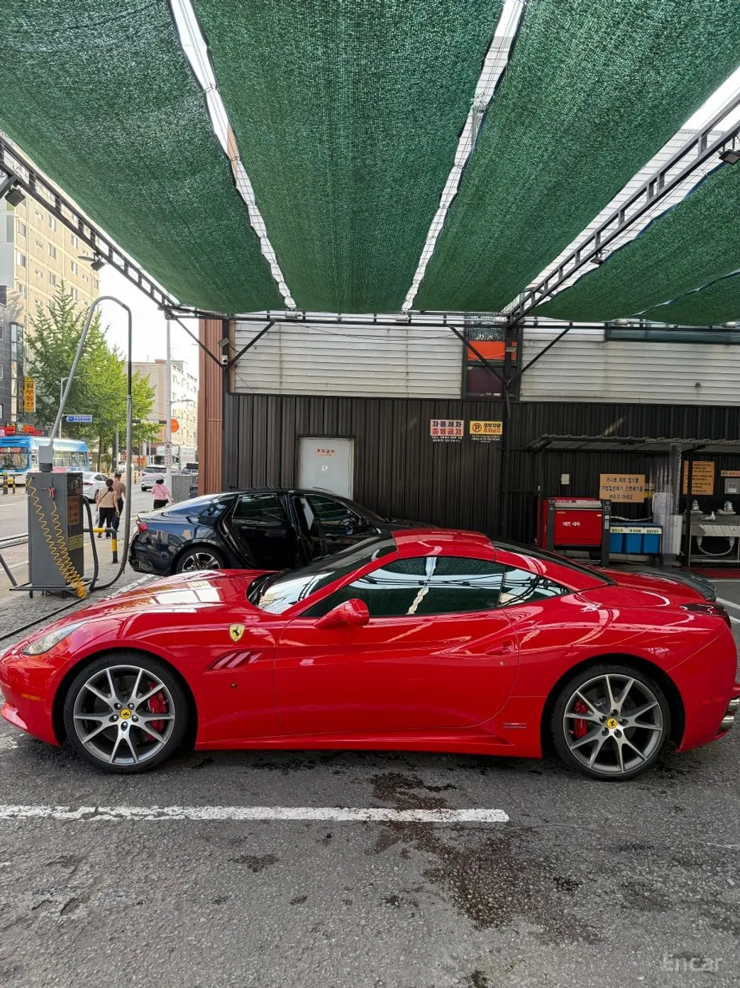 Ferrari California превью 5