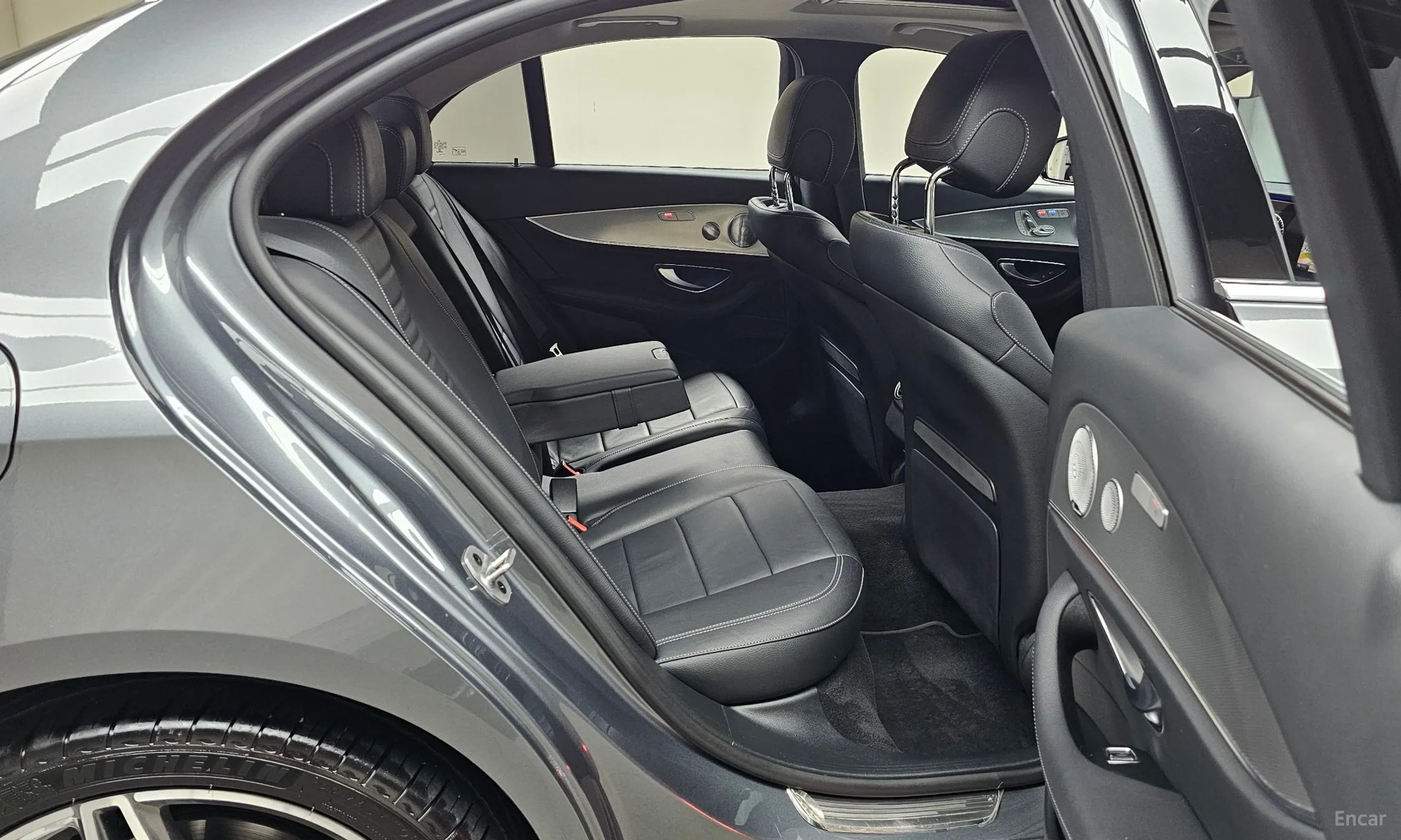 Mercedes Benz E-Class W213 превью 11