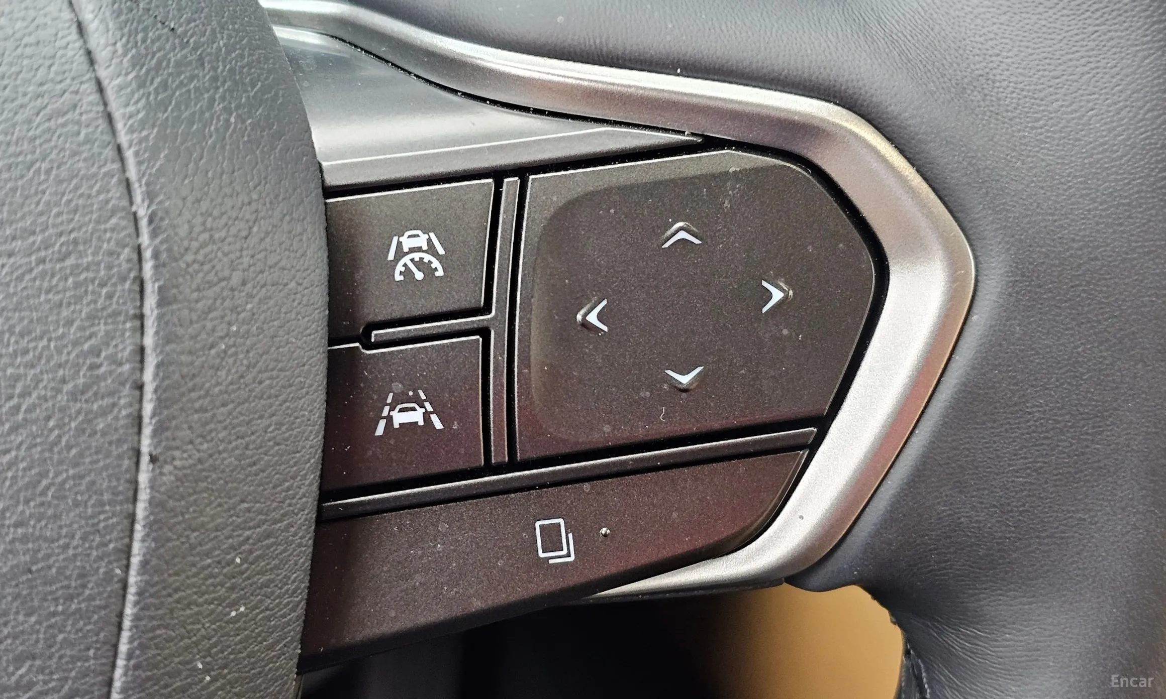 Lexus NX350h Gen 2 превью 19