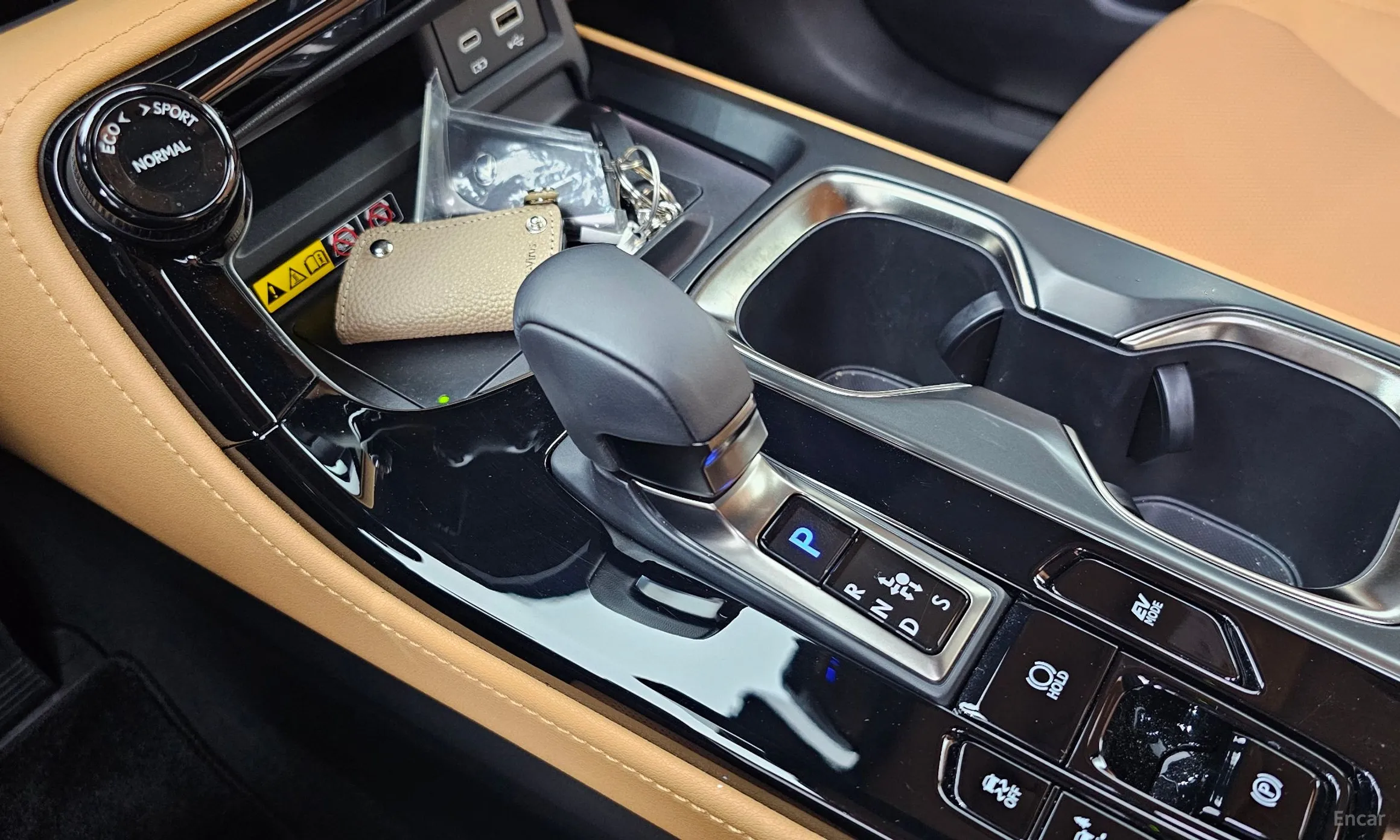 Lexus NX350h Gen 2 превью 9