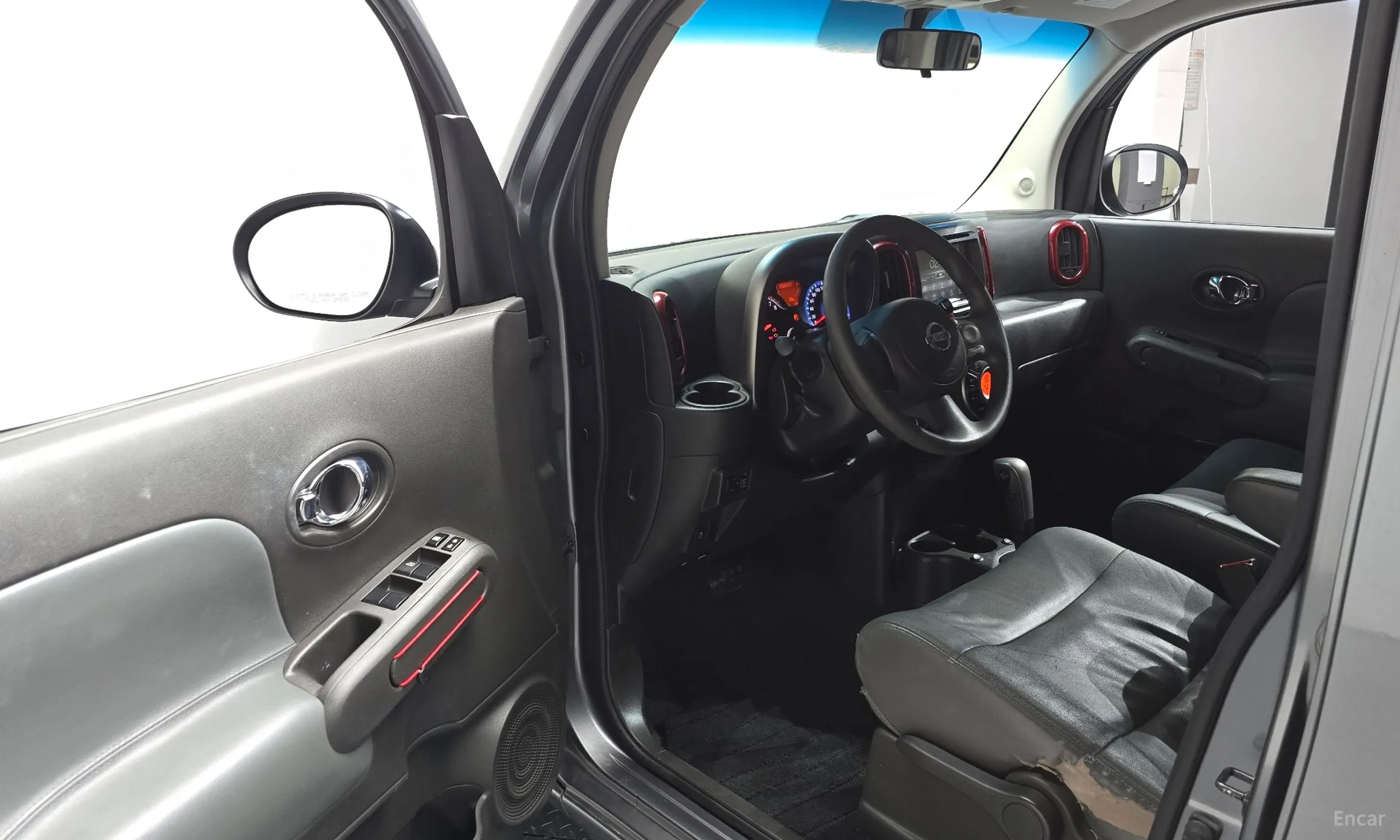 Nissan Cube превью 10