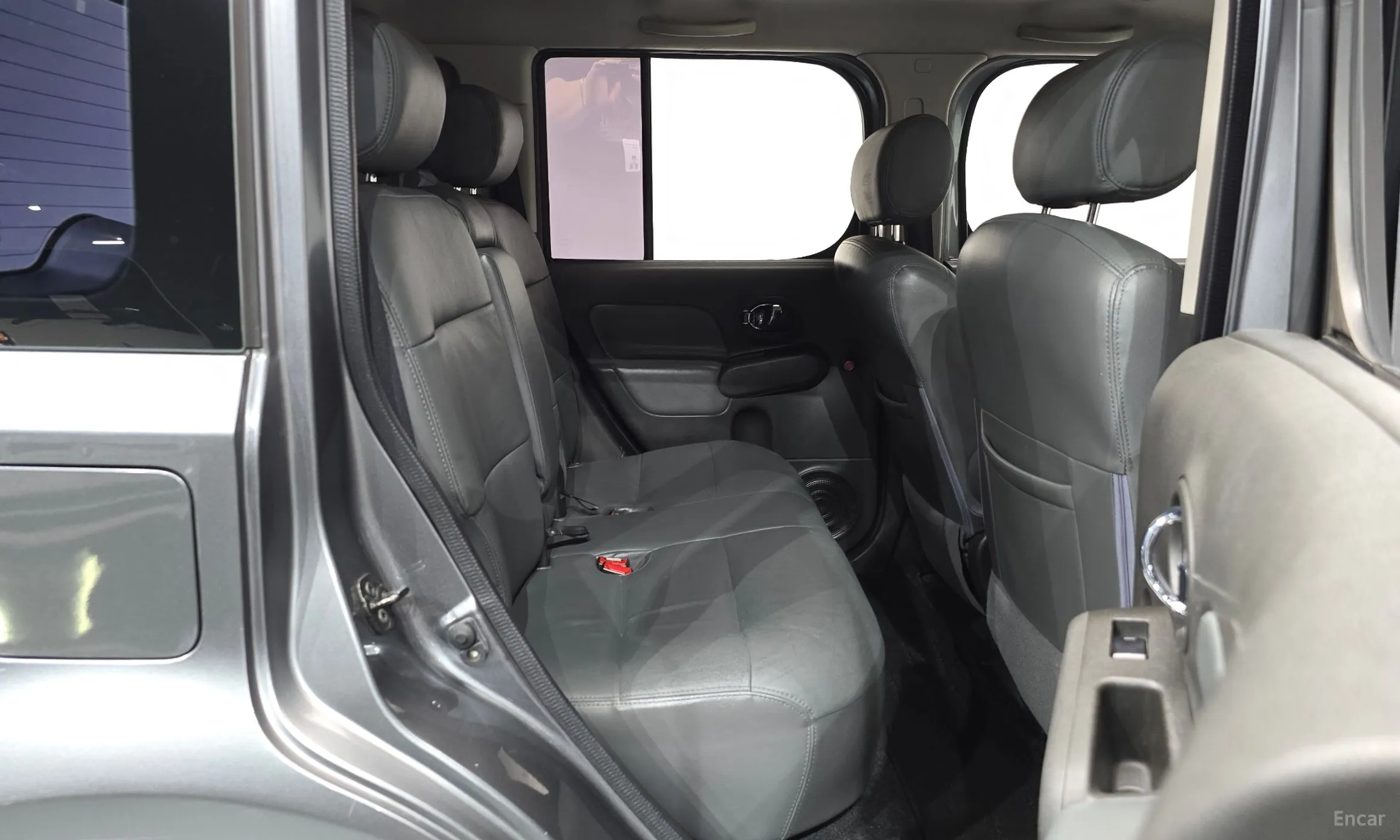 Nissan Cube превью 12