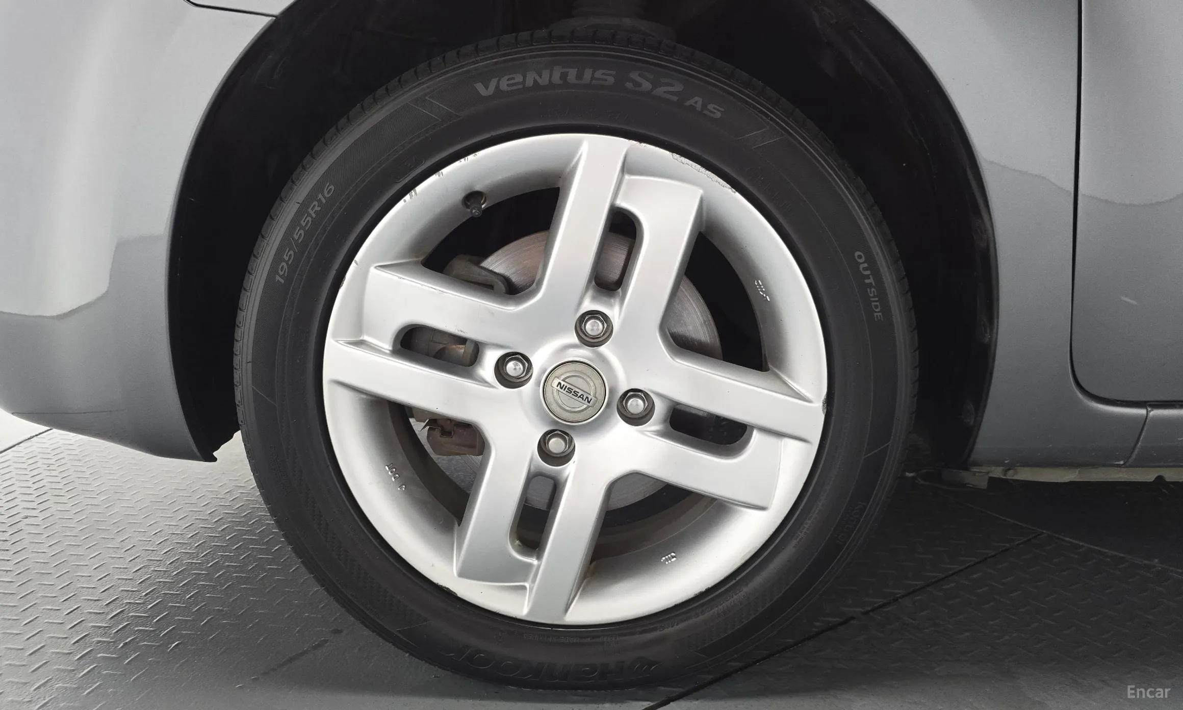 Nissan Cube превью 5