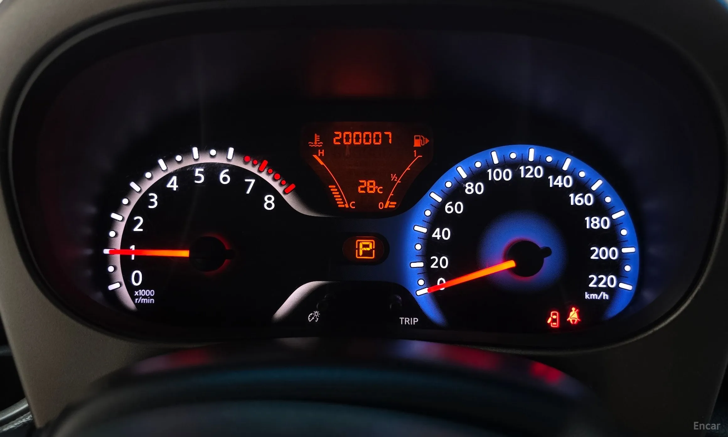 Nissan Cube превью 8