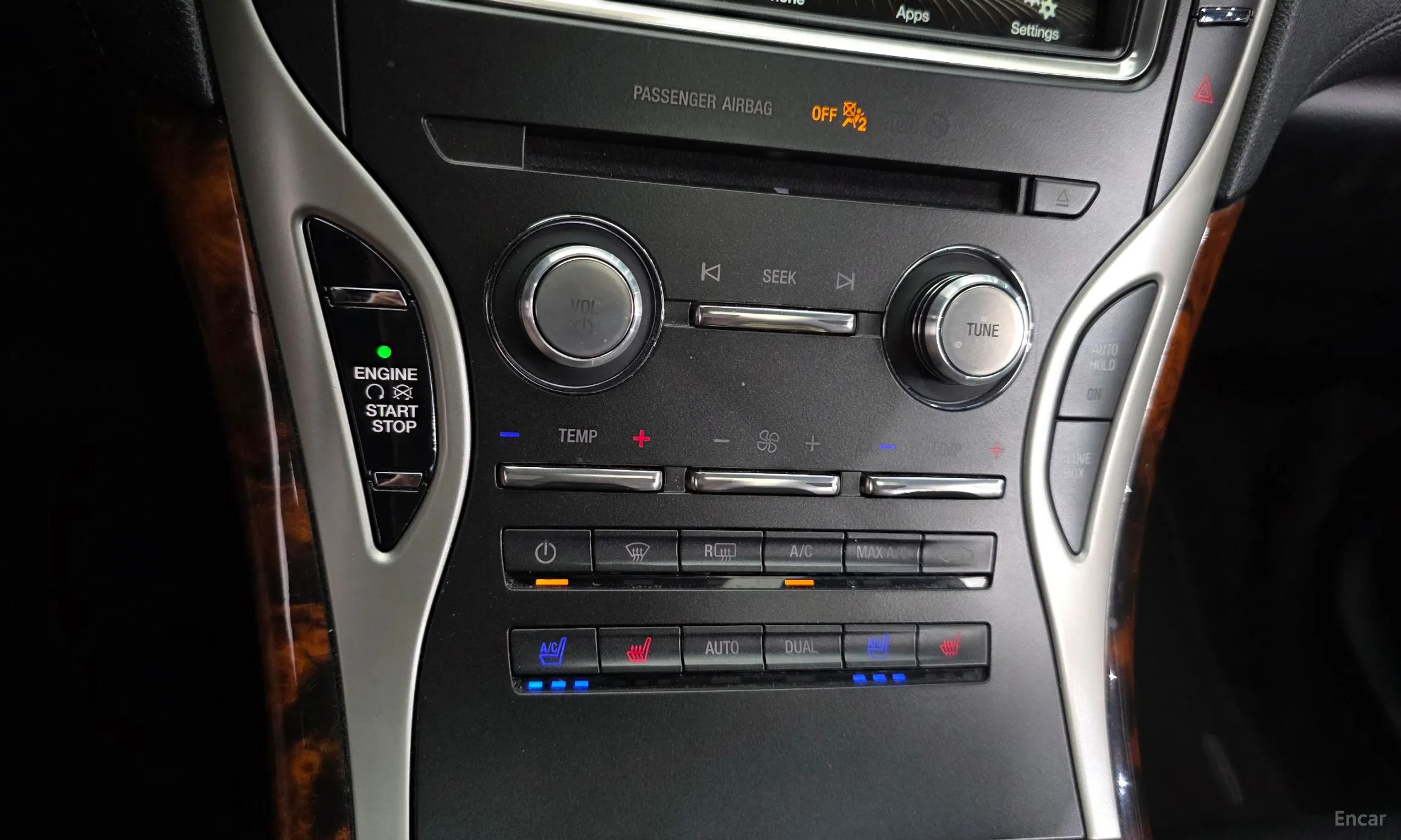 Lincoln MKX 2nd Generation превью 18