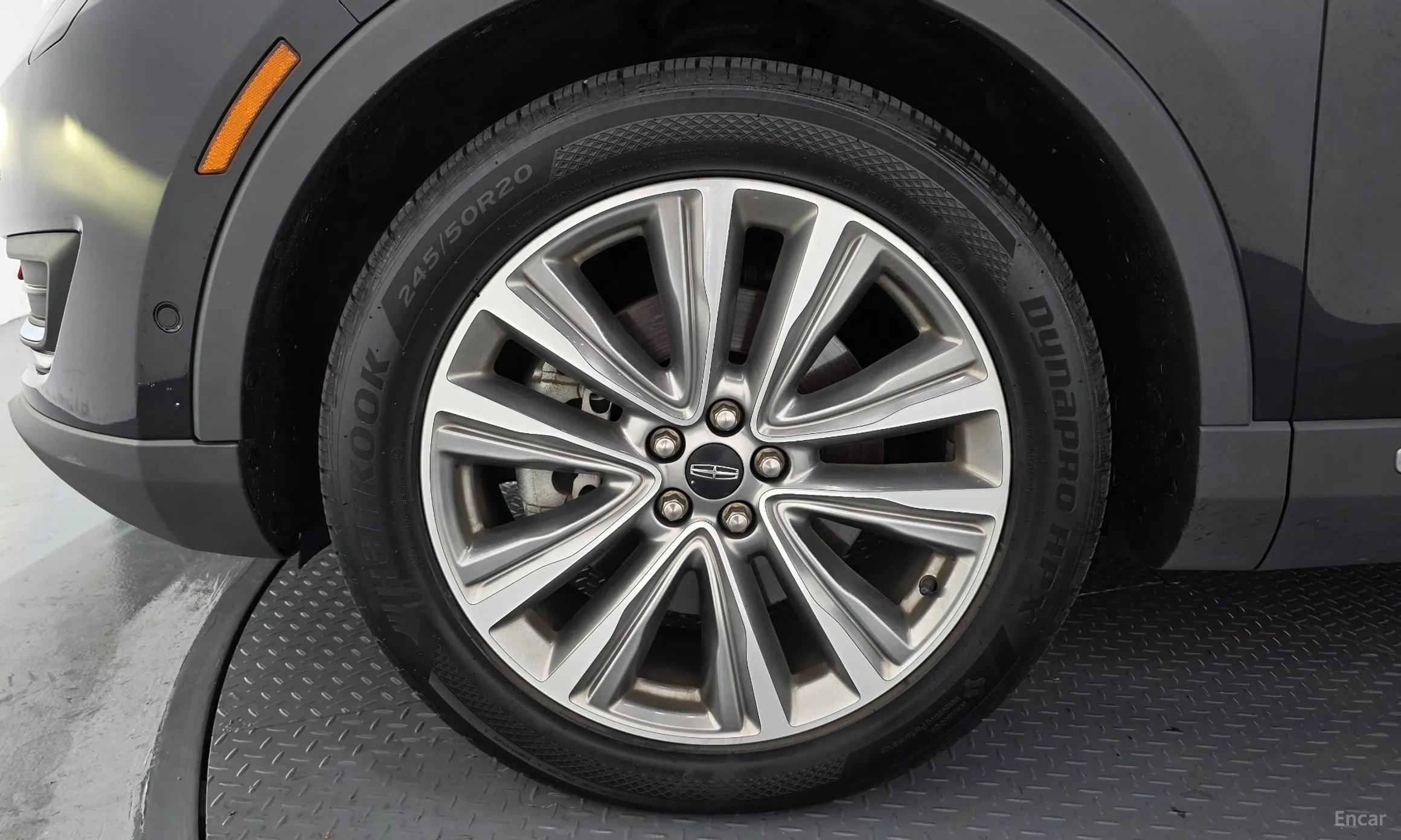 Lincoln MKX 2nd Generation превью 5