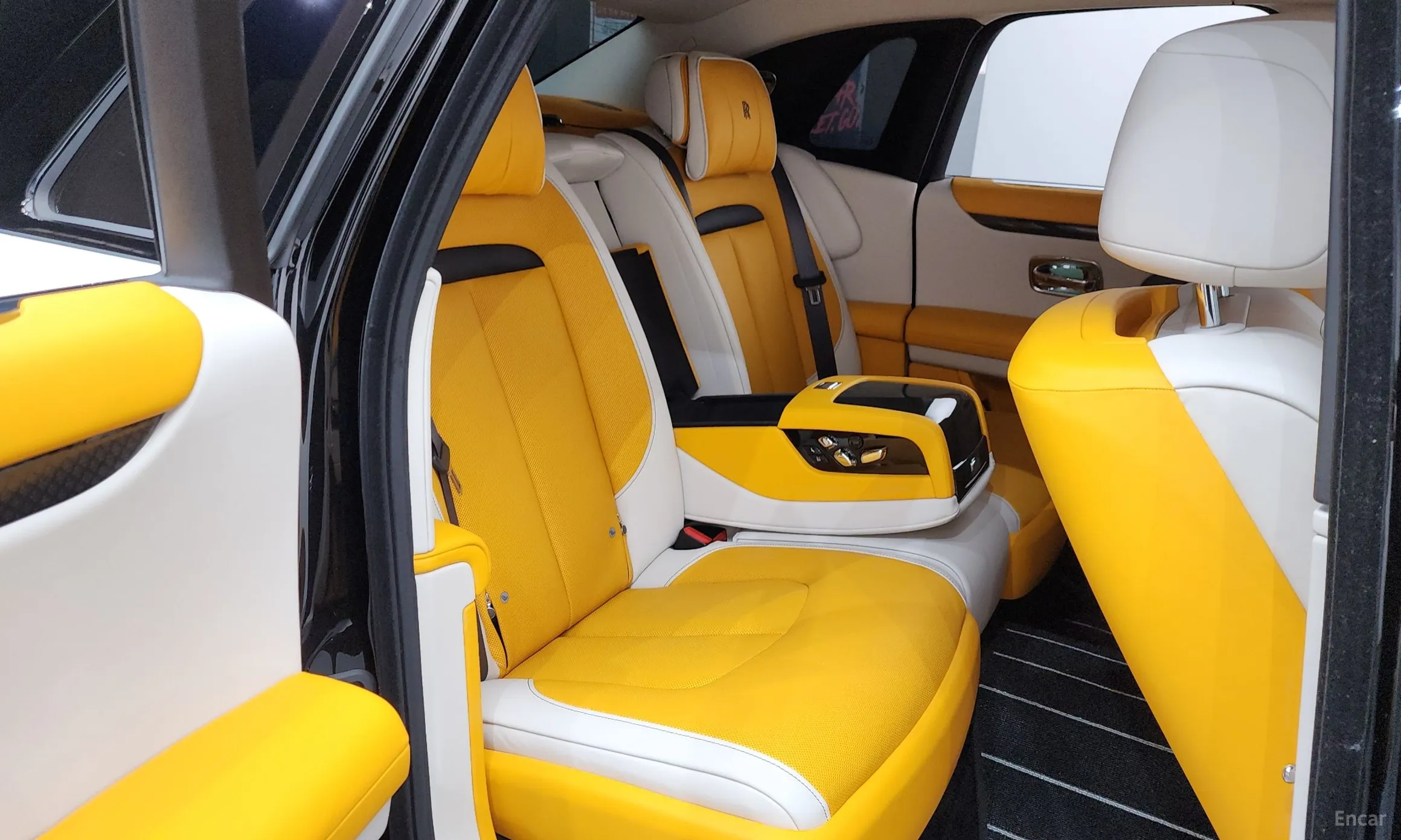 Rolls-Royce Ghost 2nd Generation превью 17