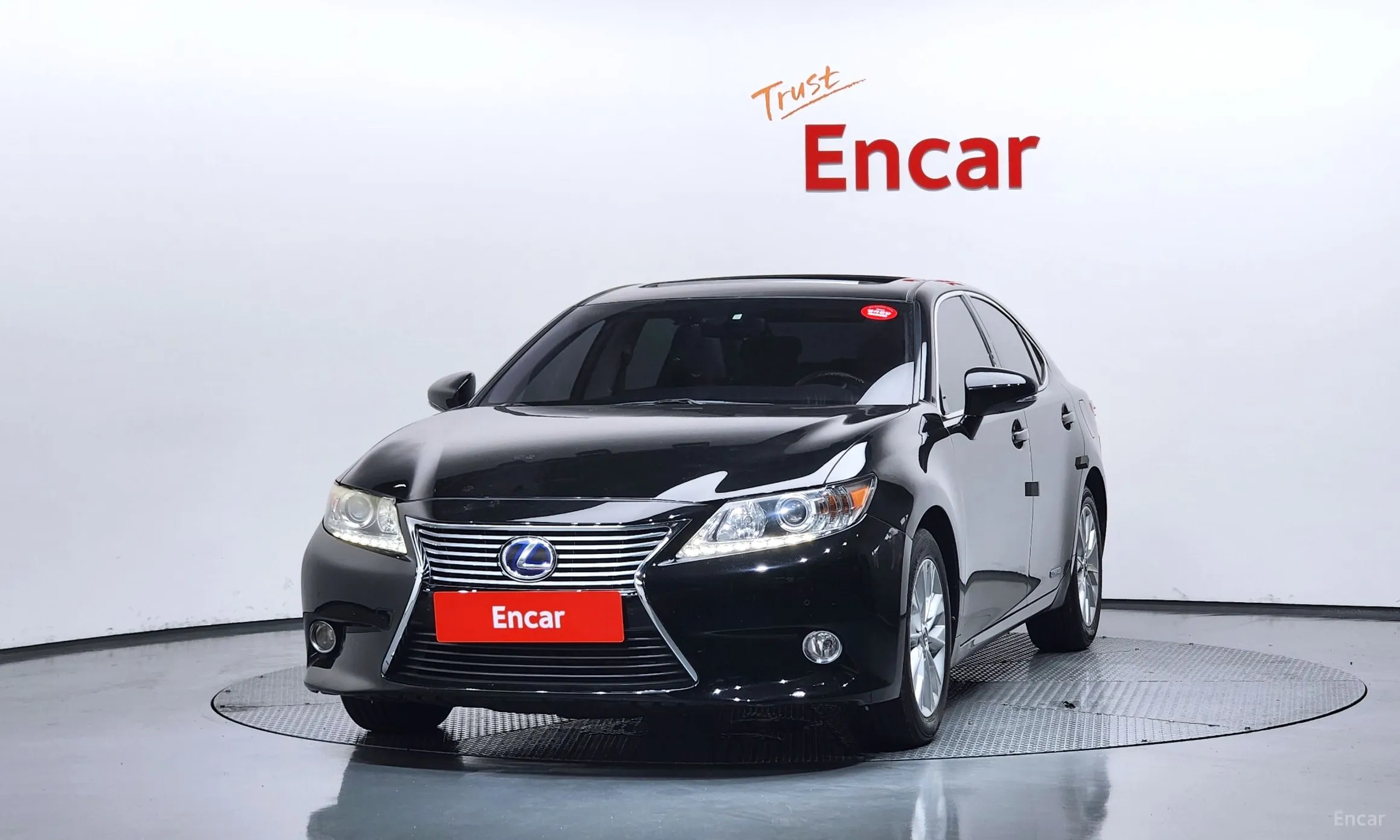 Lexus New ES300h превью 3
