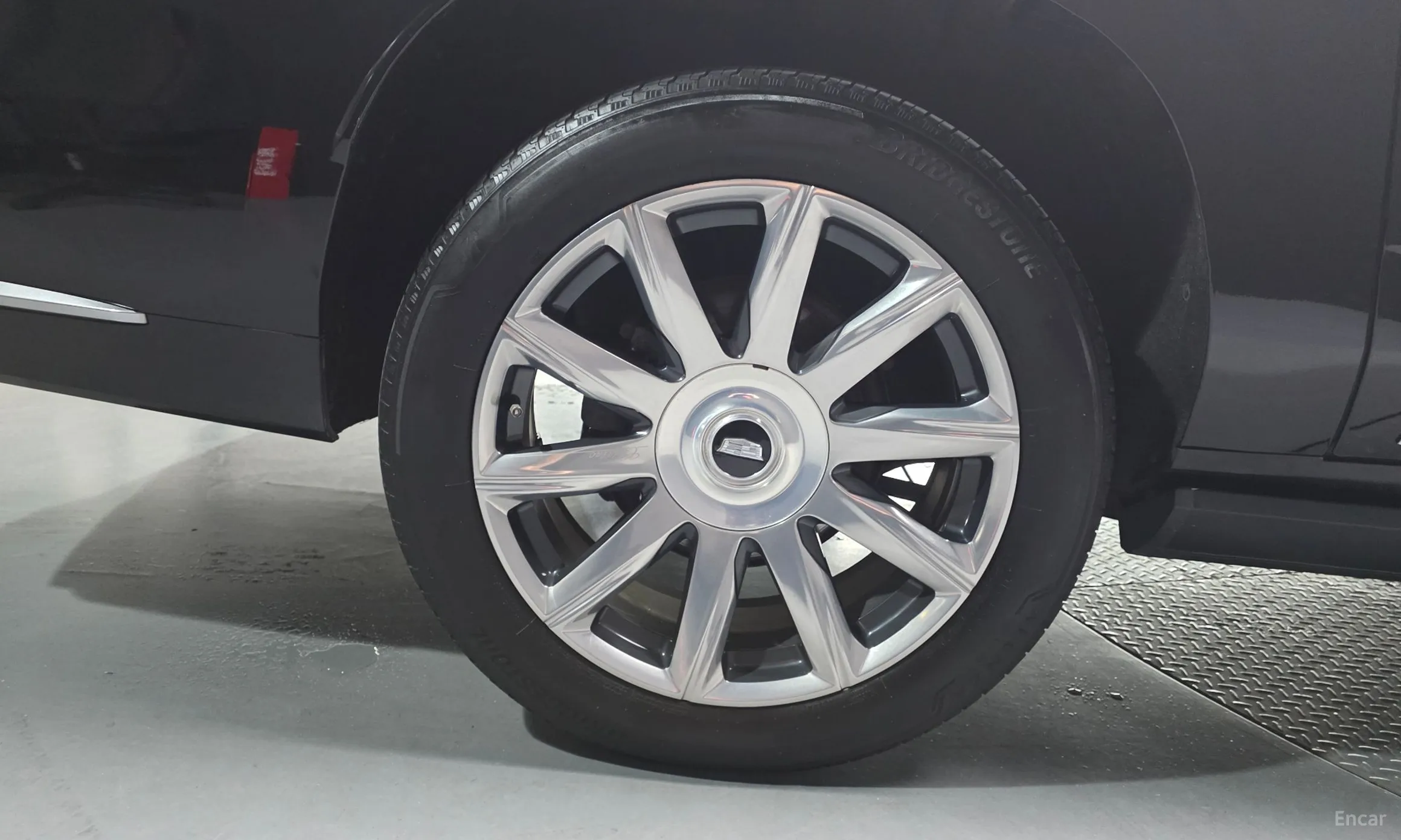 Cadillac Escalade 5th Generation превью 5
