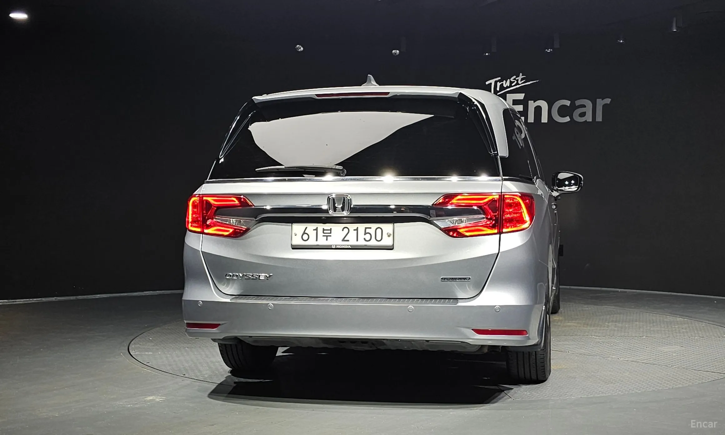 Honda Odyssey превью 4