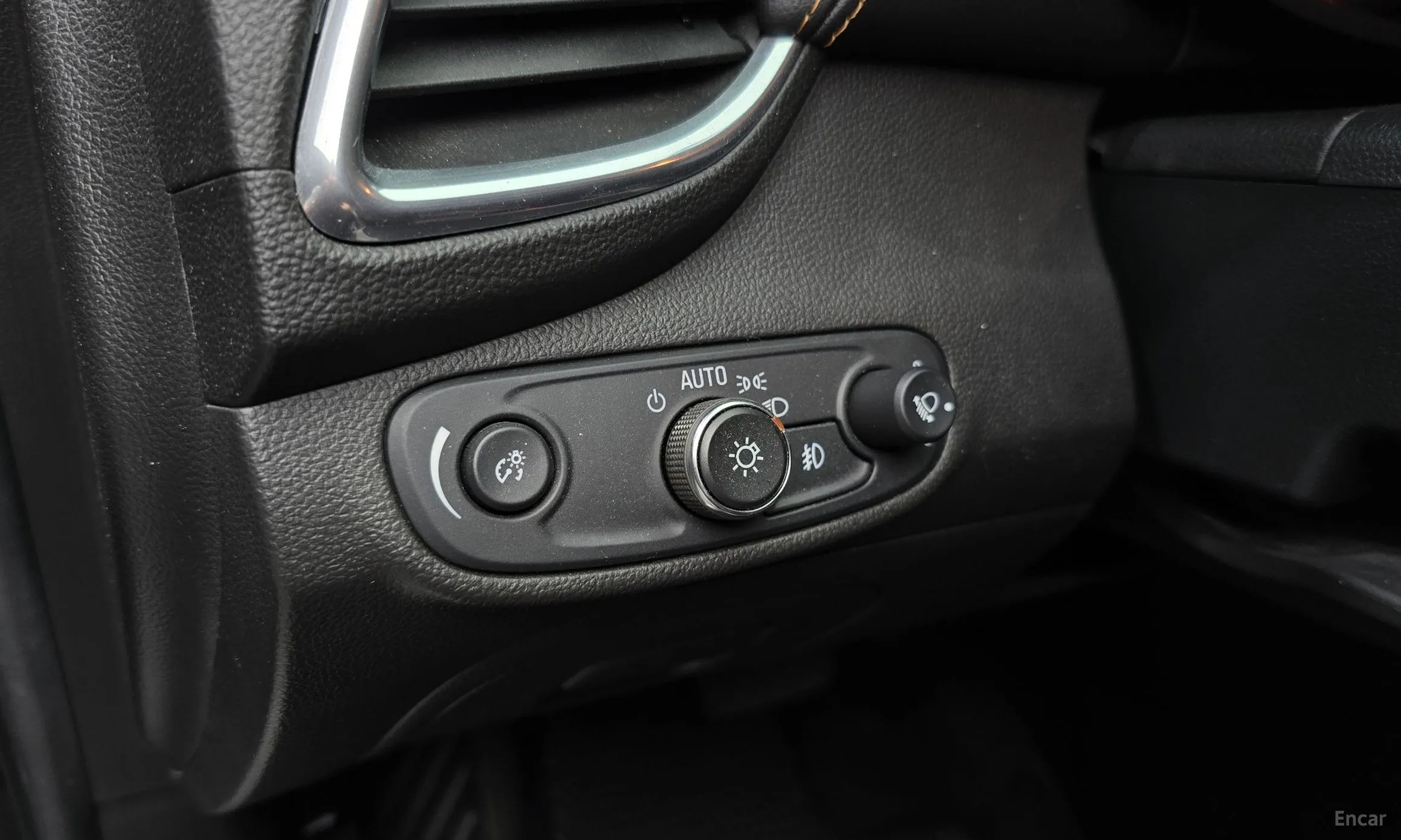 Chevrolet (GM Daewoo) Trax превью 16