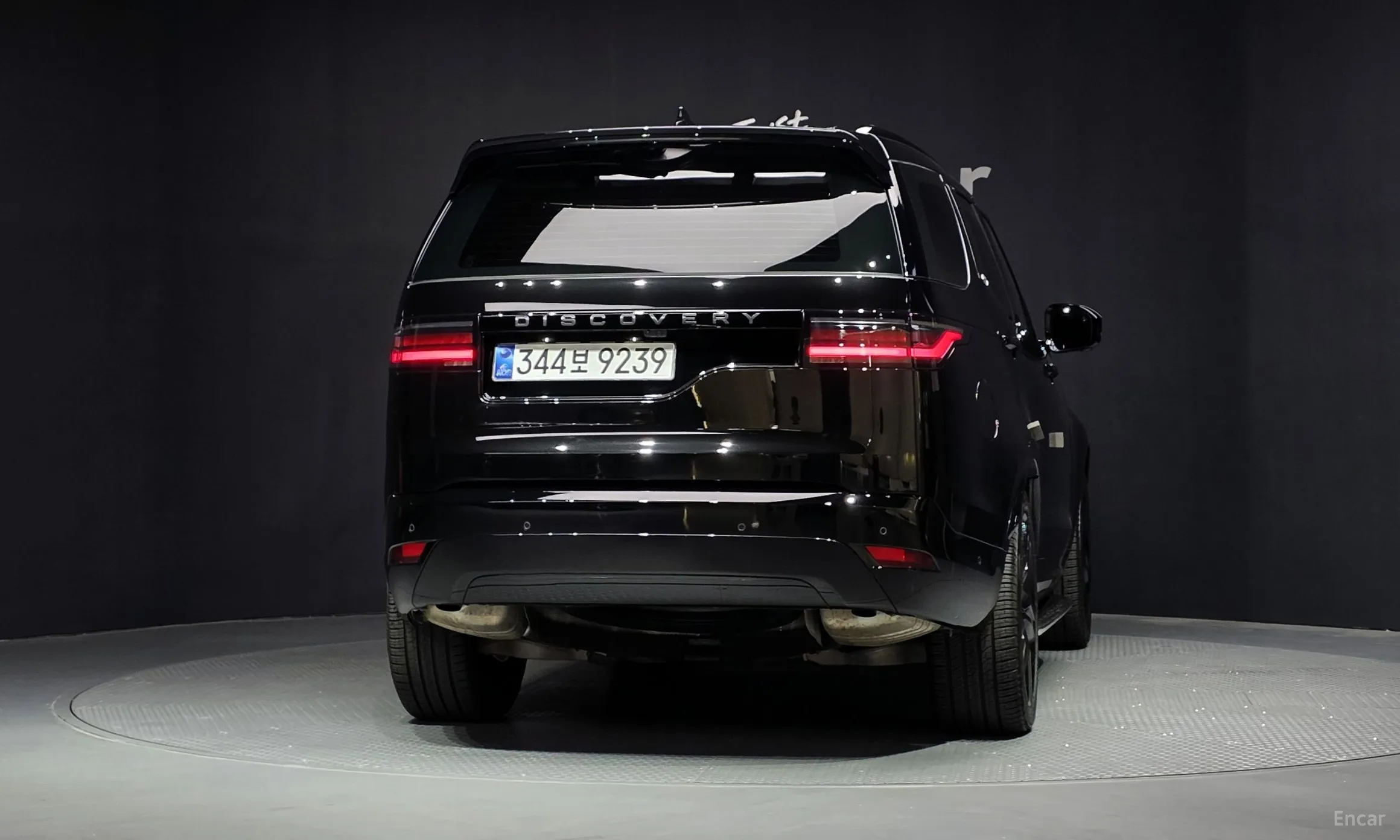 Land Rover Discovery 5 превью 4