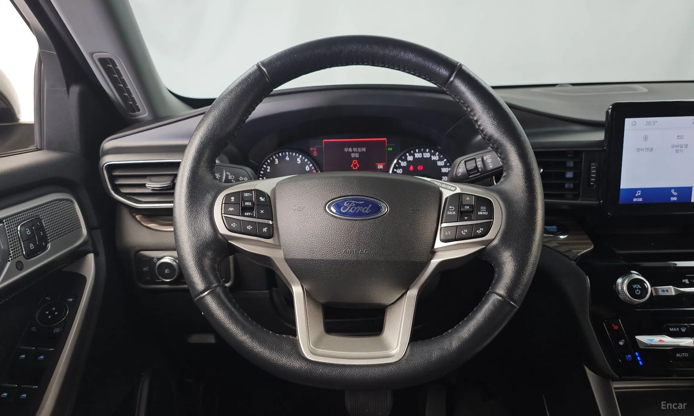 Ford Explorer 6th Generation превью 13