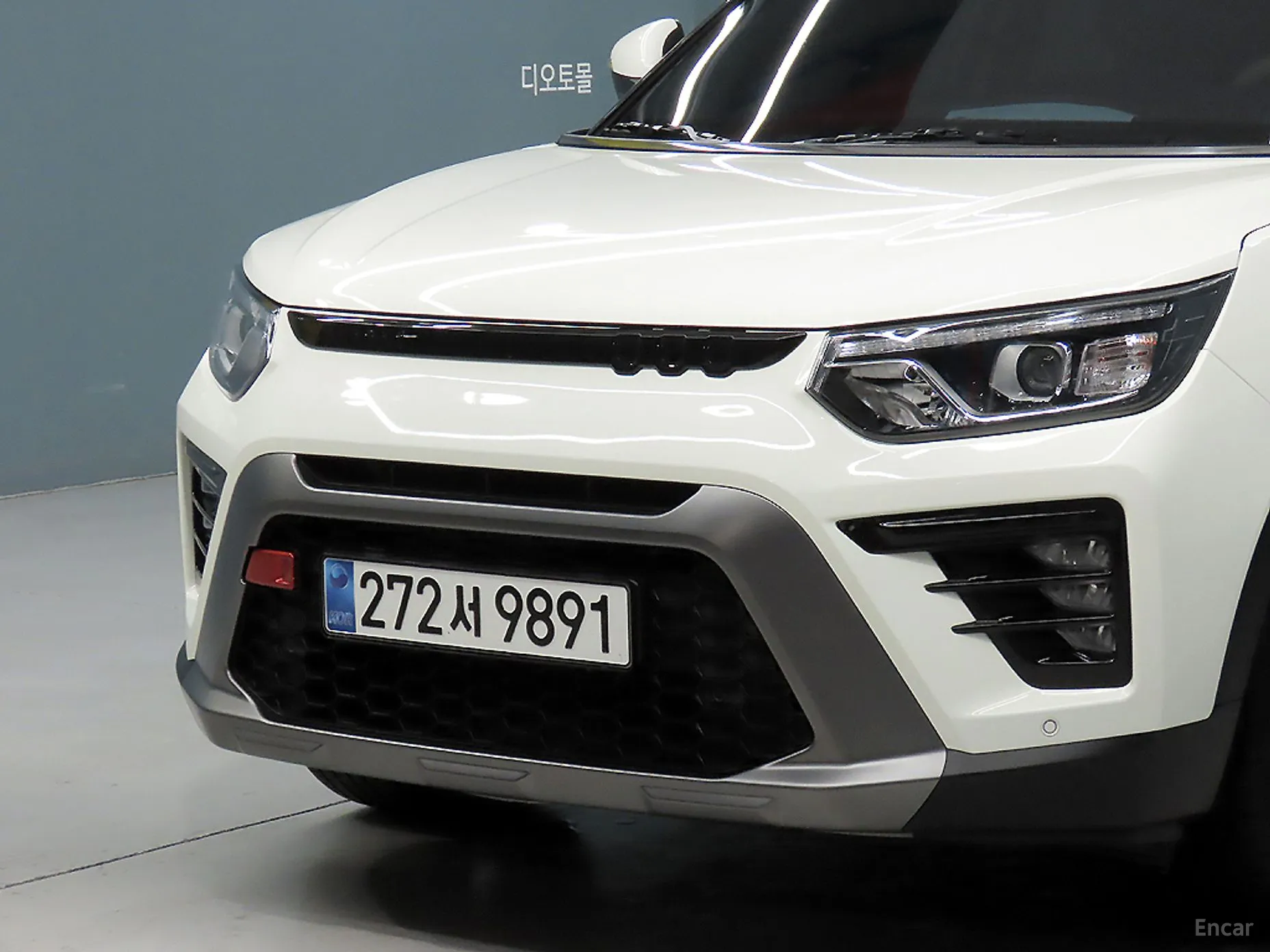 KG Mobility (SsangYong) Tivoli превью 18