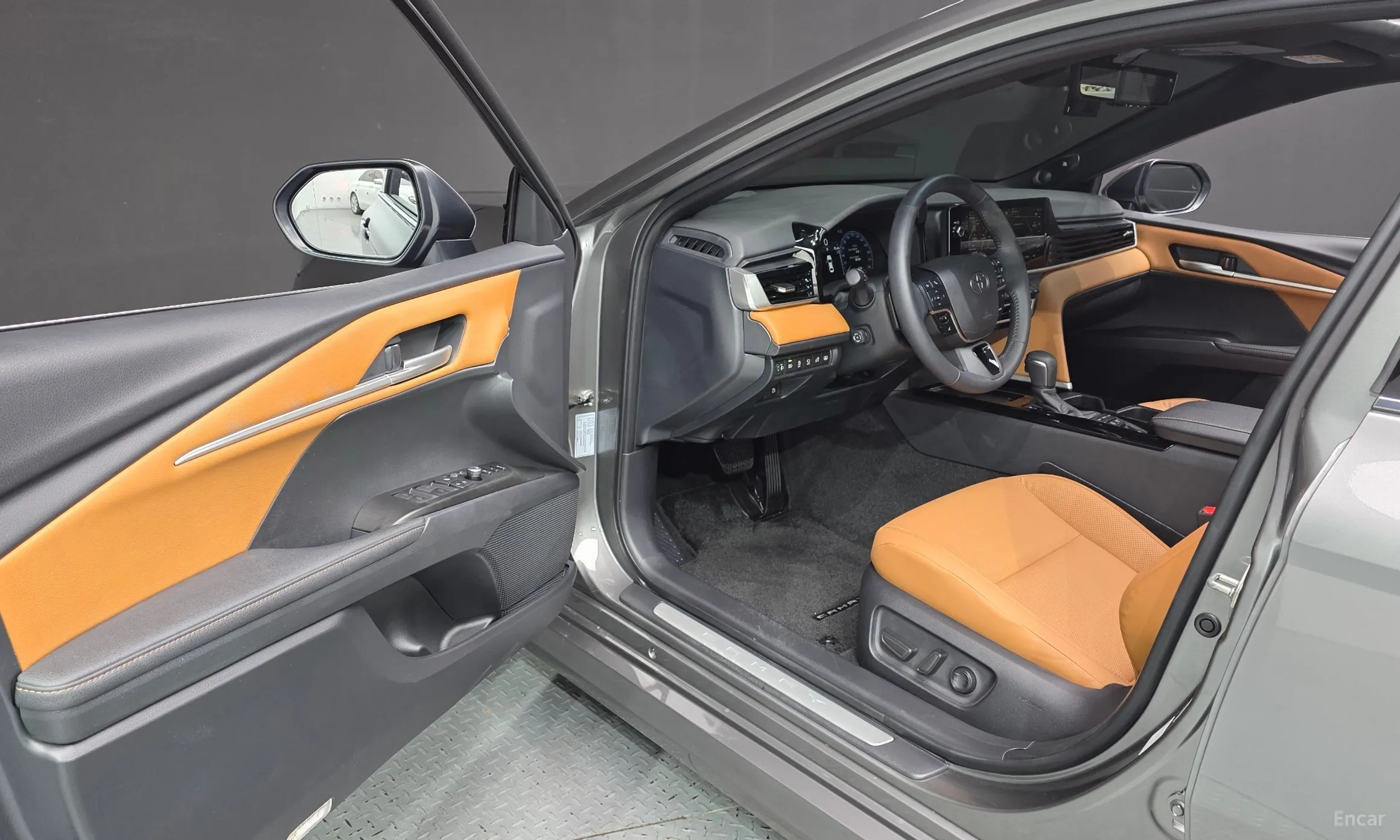 Toyota Camry (XV80) превью 10
