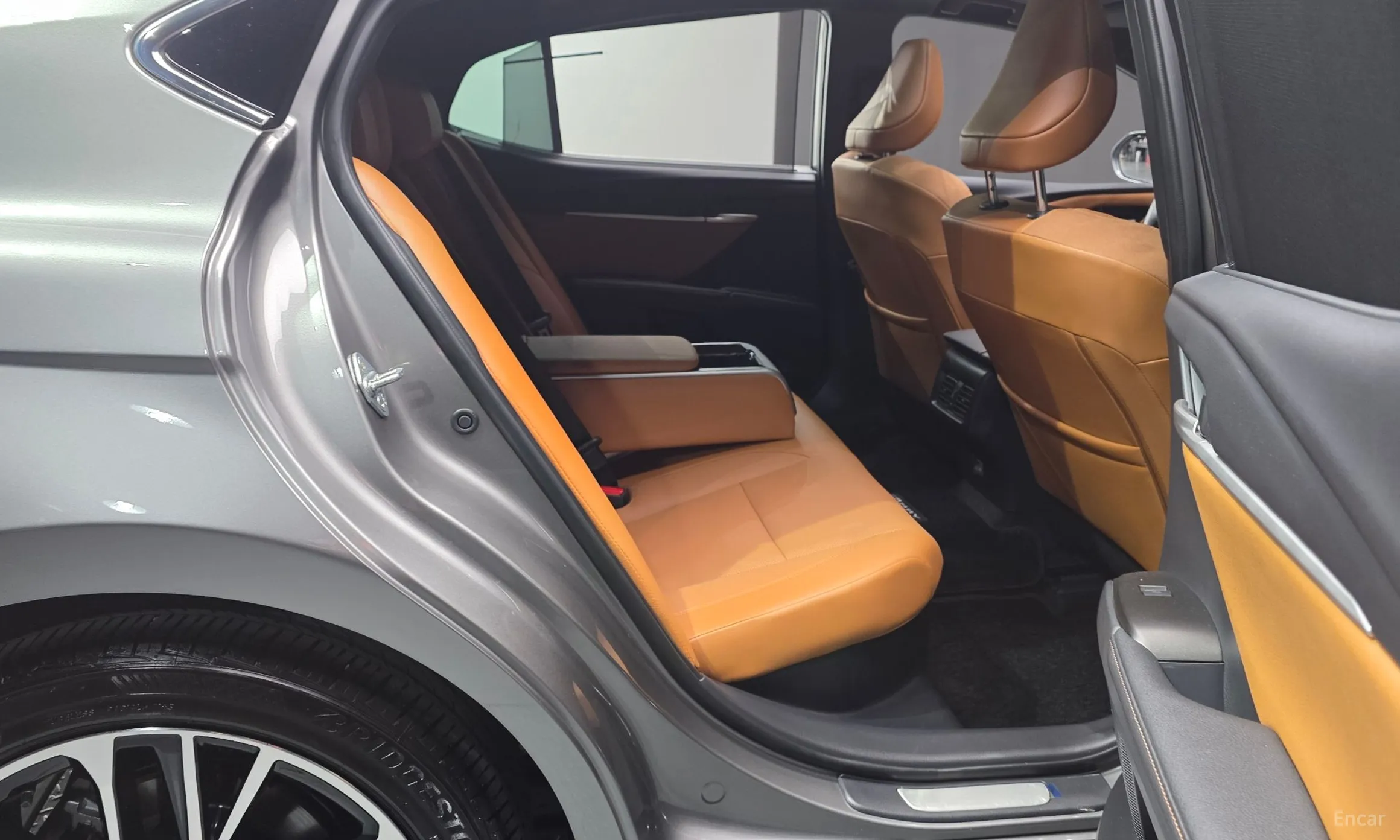 Toyota Camry (XV80) превью 11
