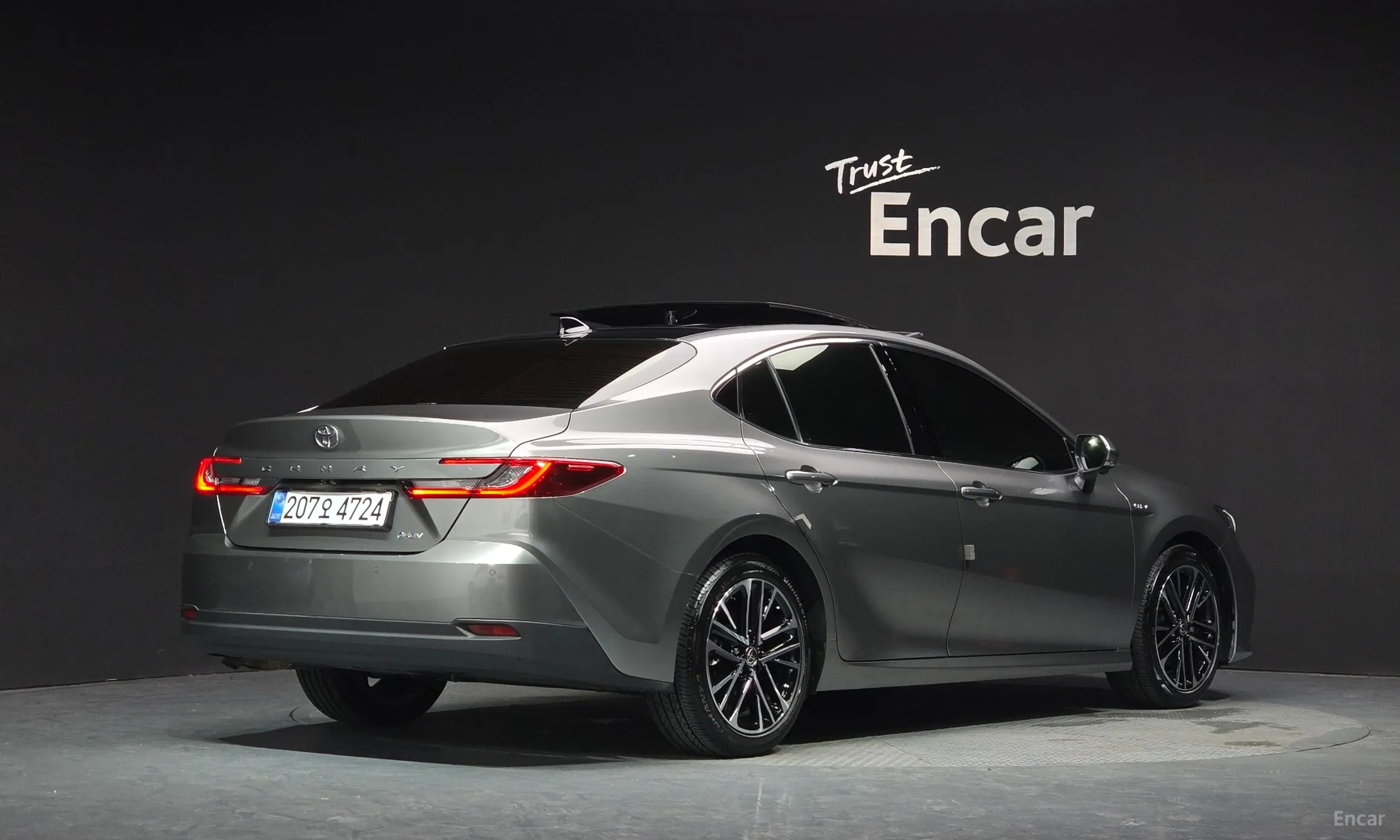 Toyota Camry (XV80)