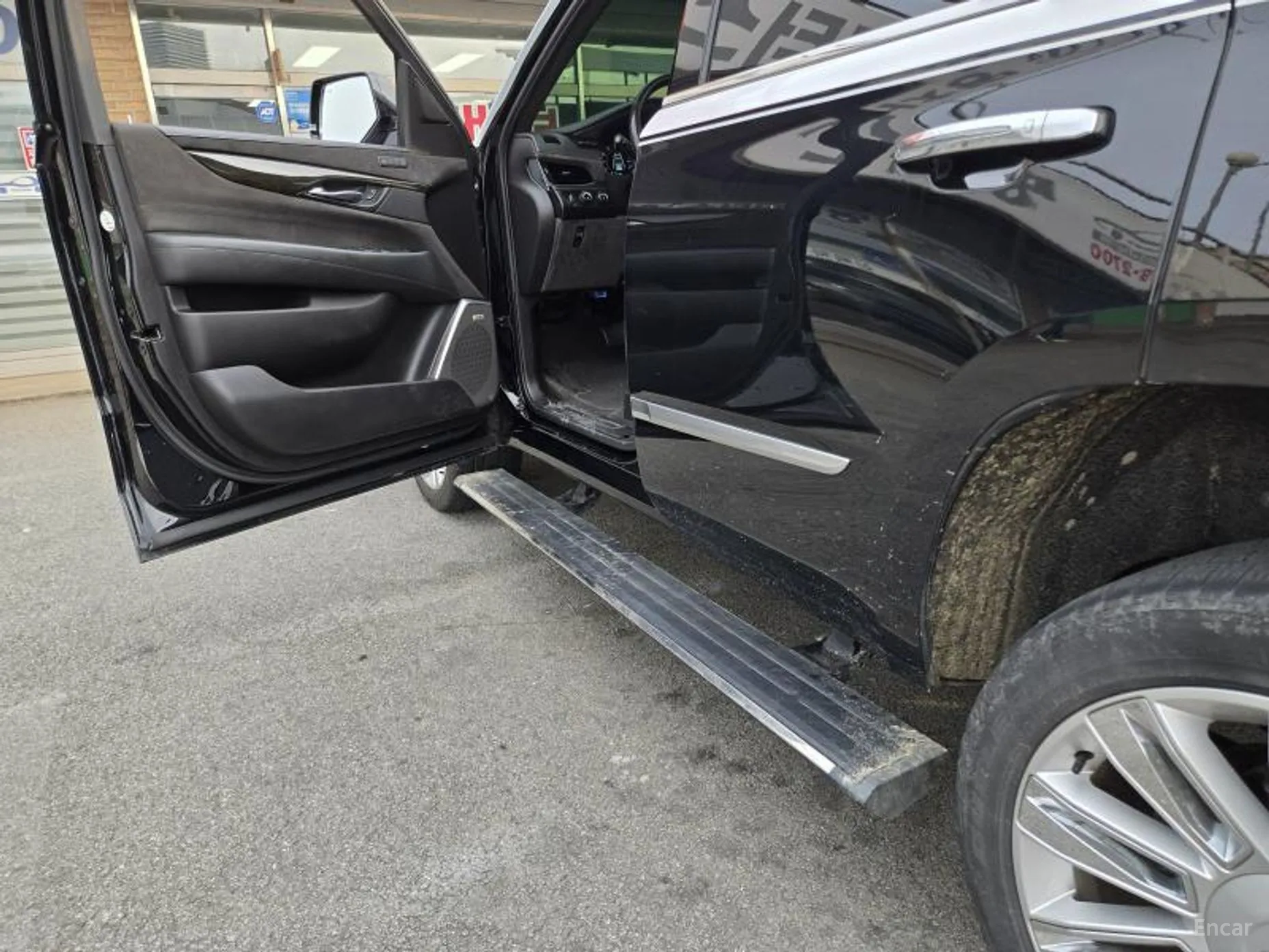 Cadillac Escalade превью 8