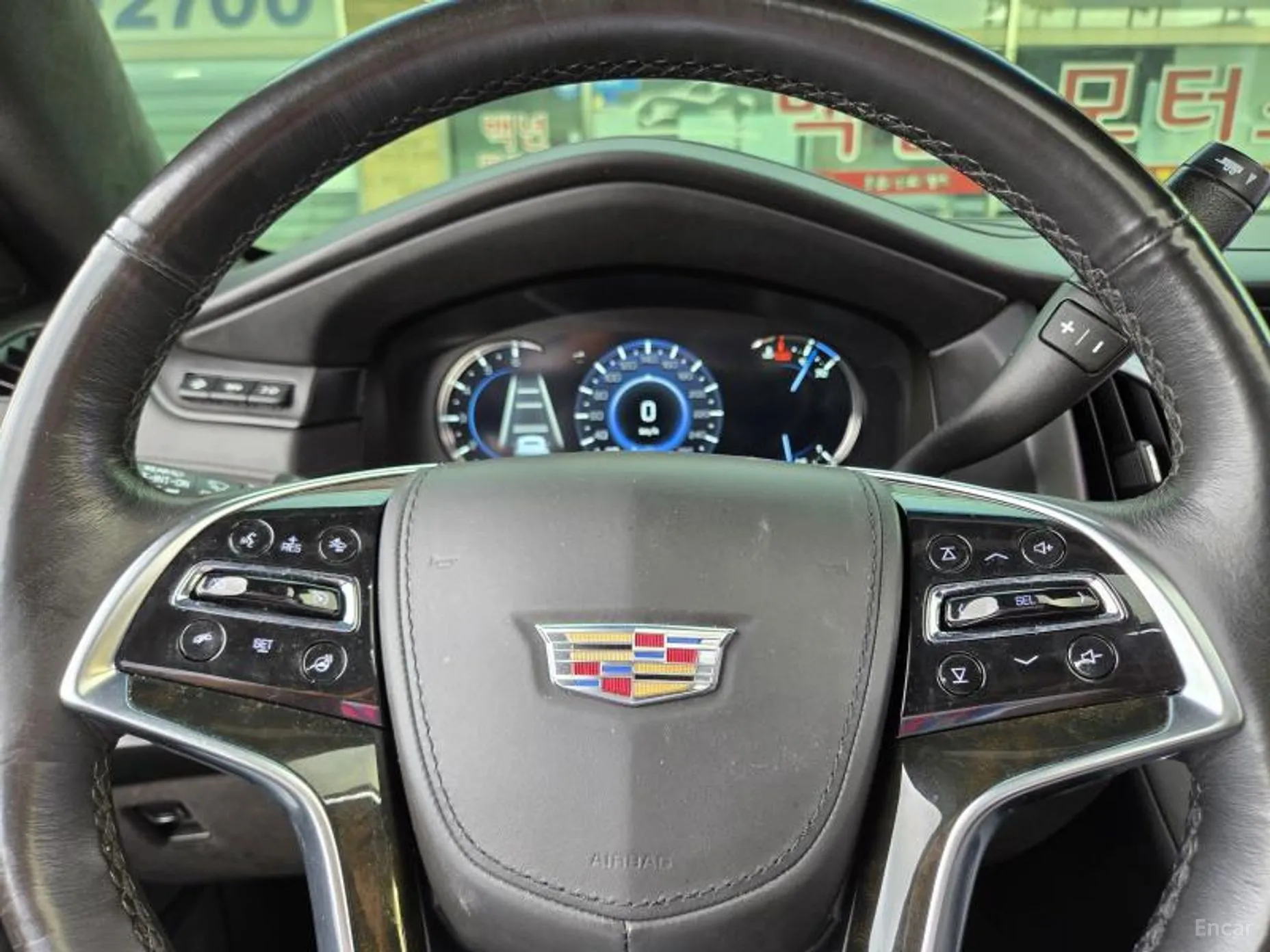 Cadillac Escalade превью 9