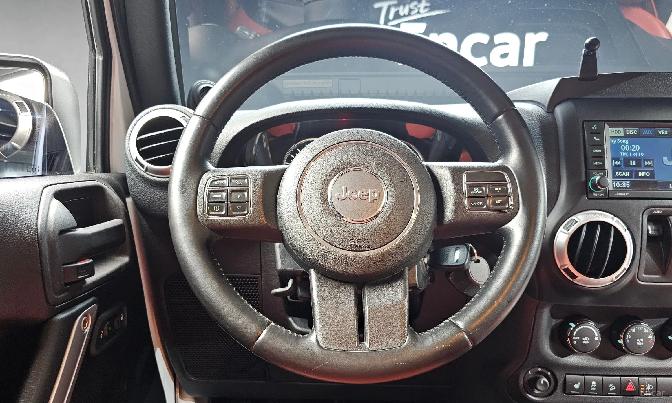 Jeep Wrangler (JK) превью 13