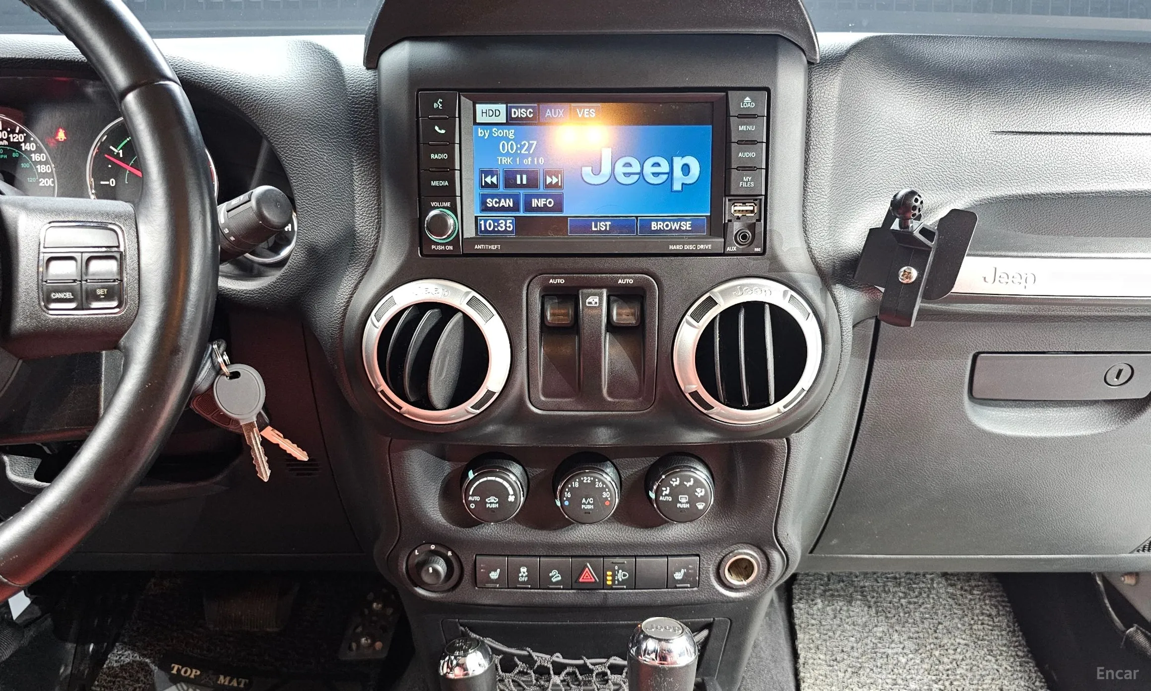 Jeep Wrangler (JK) превью 14
