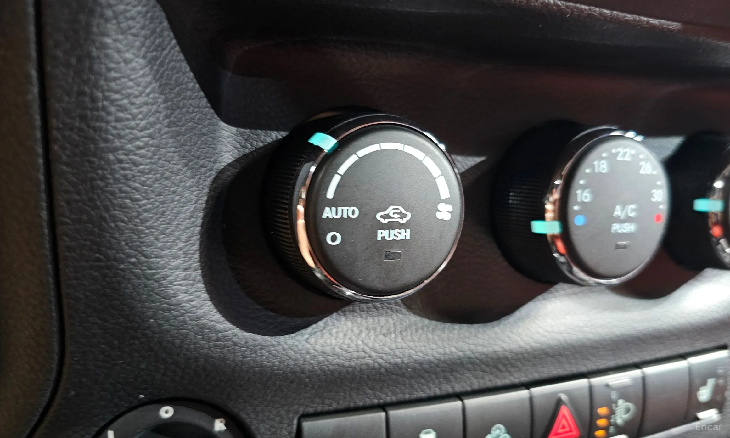 Jeep Wrangler (JK) превью 18