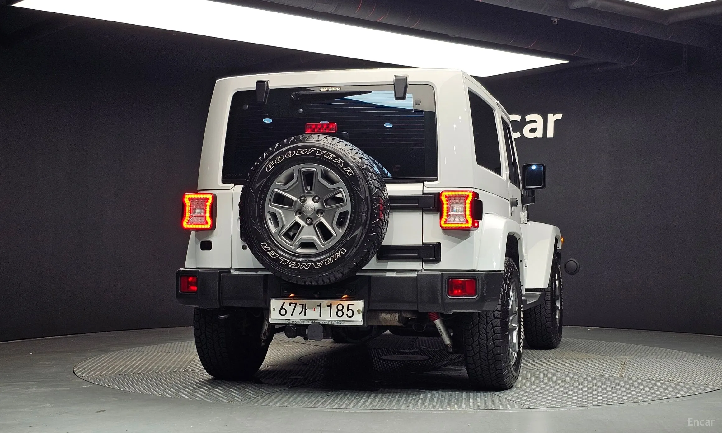 Jeep Wrangler (JK) превью 4