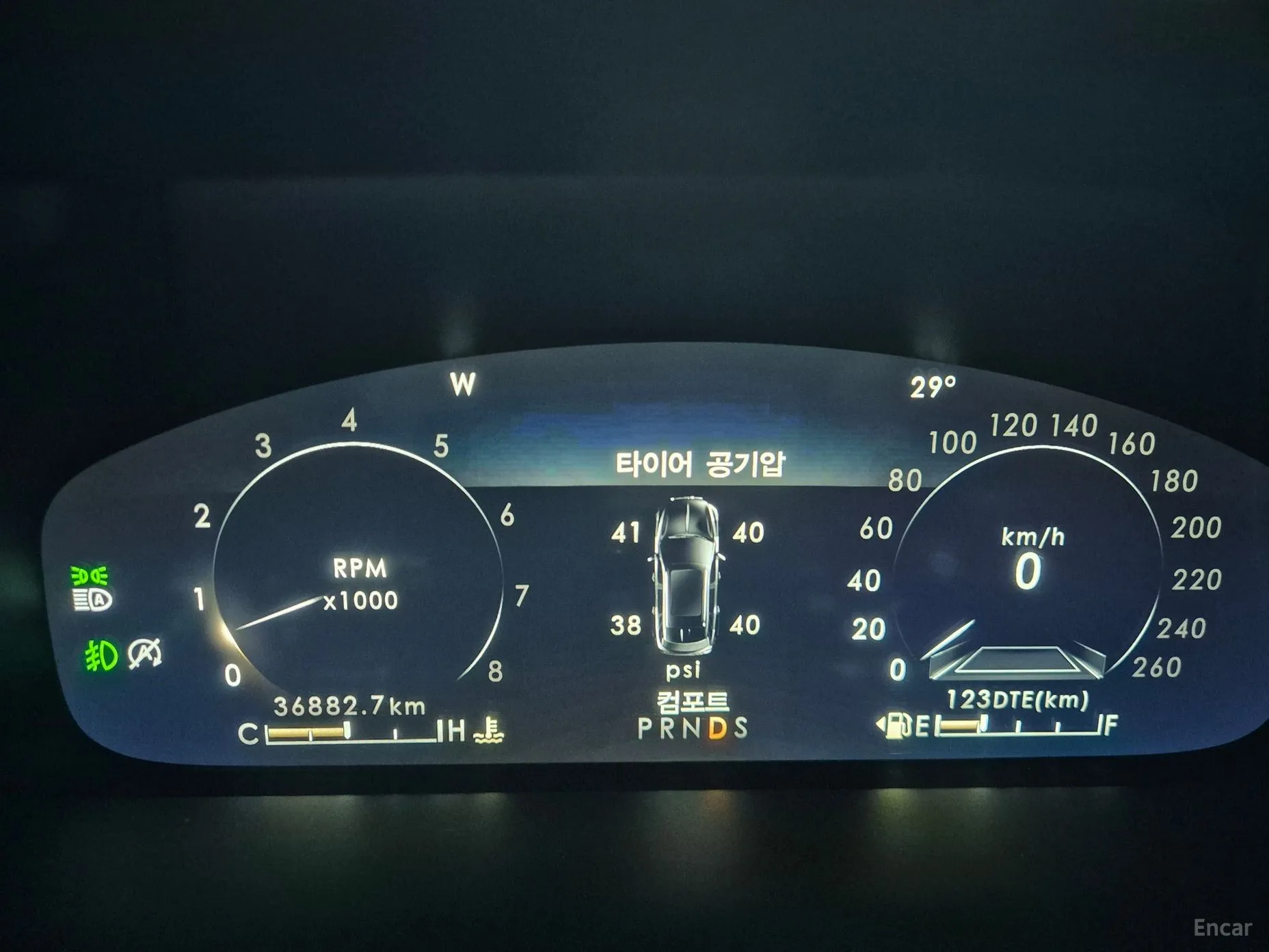 Lincoln Nautilus Gen 1 превью 8