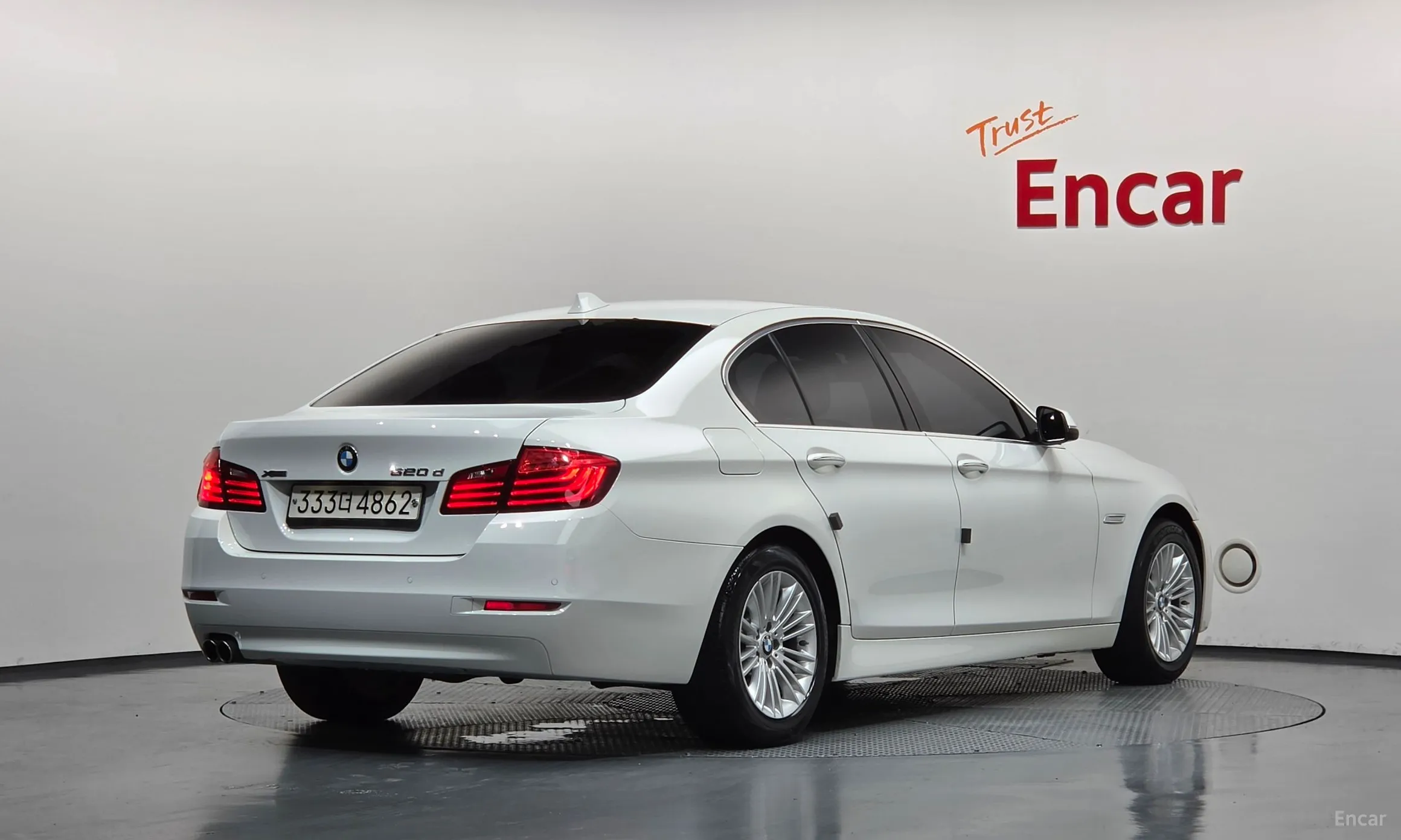 BMW 5 Series (F10)