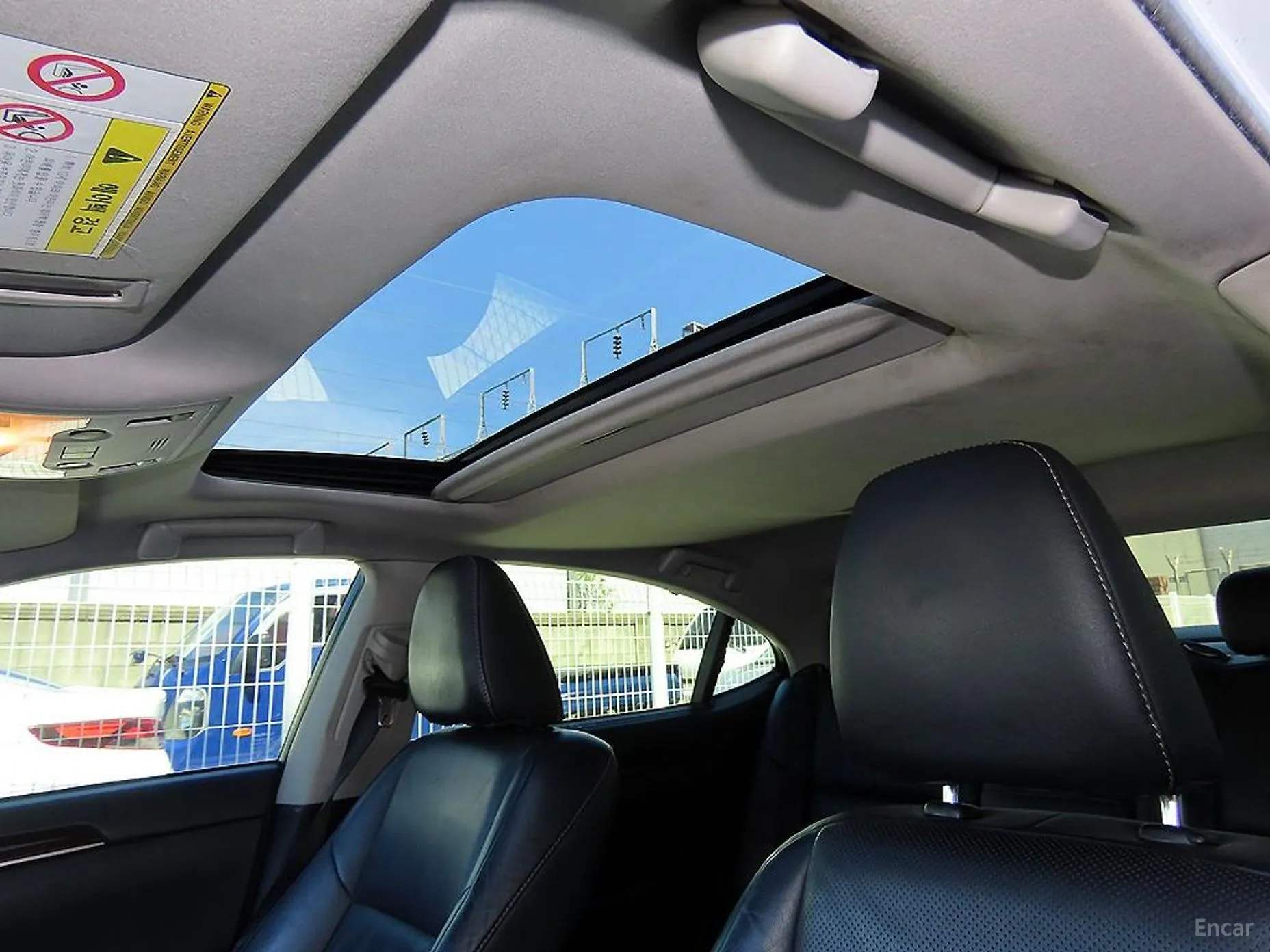 Lexus New ES300h превью 18