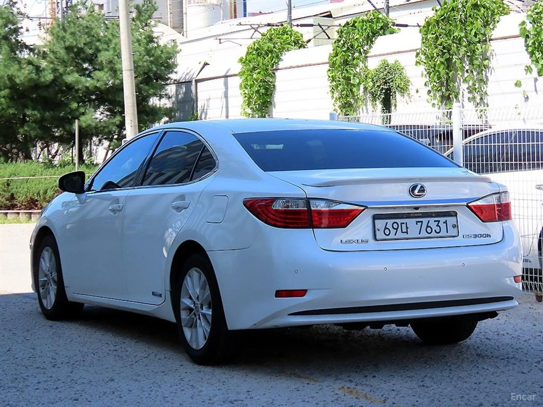 Lexus New ES300h превью 3
