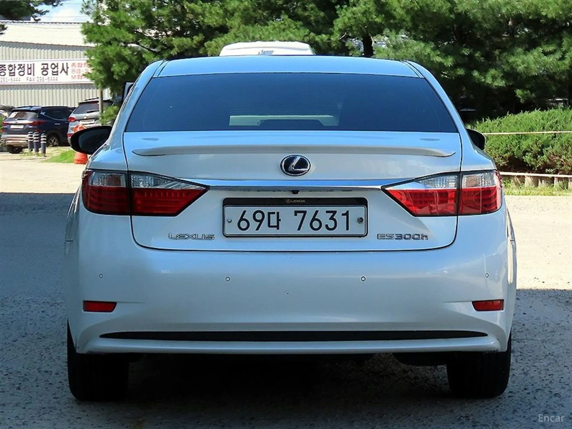 Lexus New ES300h превью 4