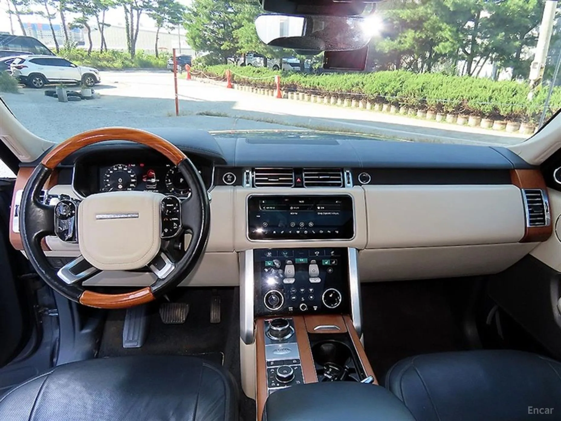 Land Rover Range Rover 4th Generation превью 8