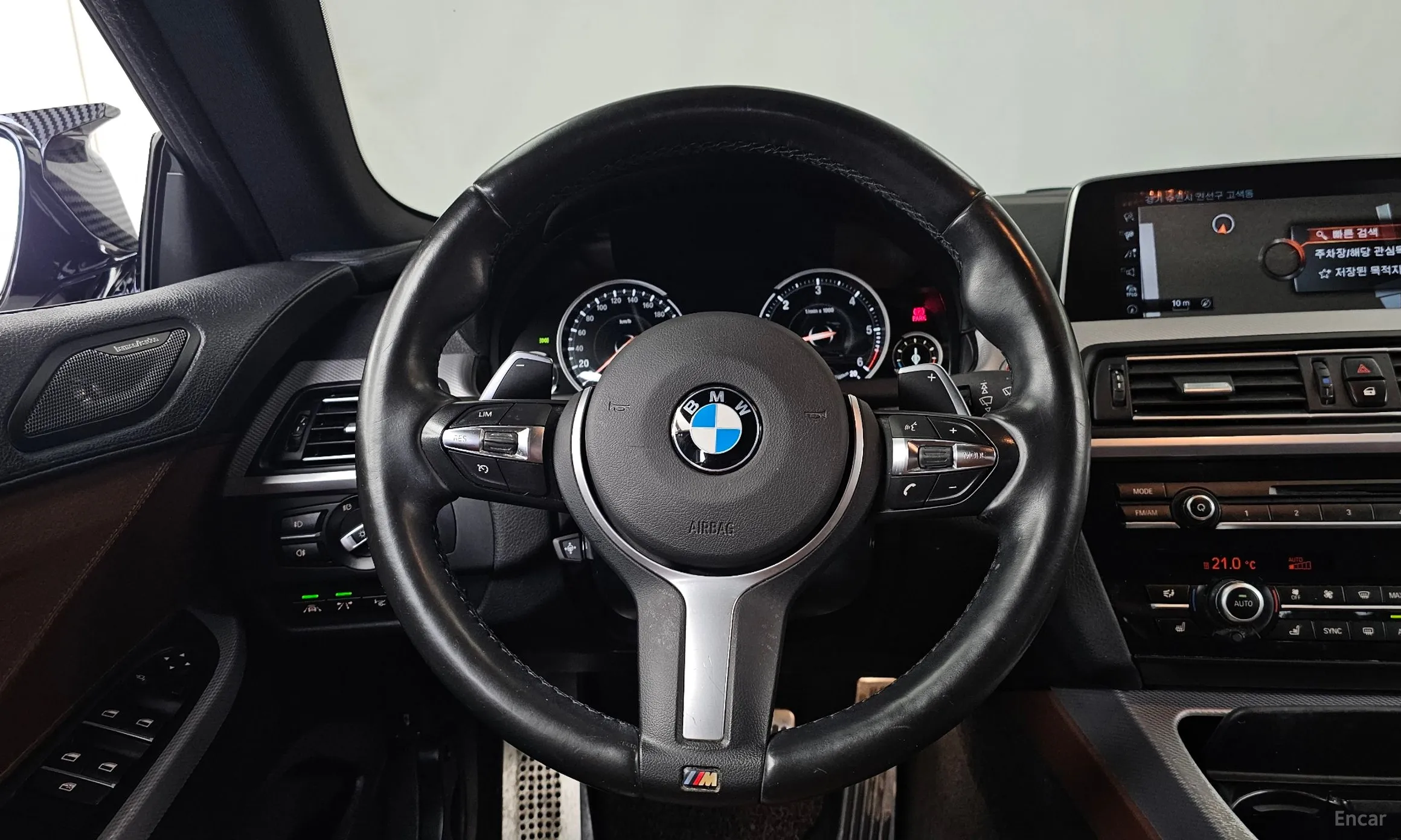BMW 6 Series (F12) превью 13