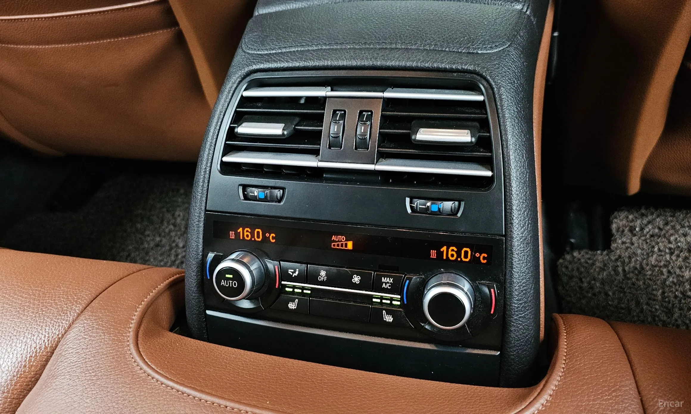 BMW 6 Series (F12) превью 19
