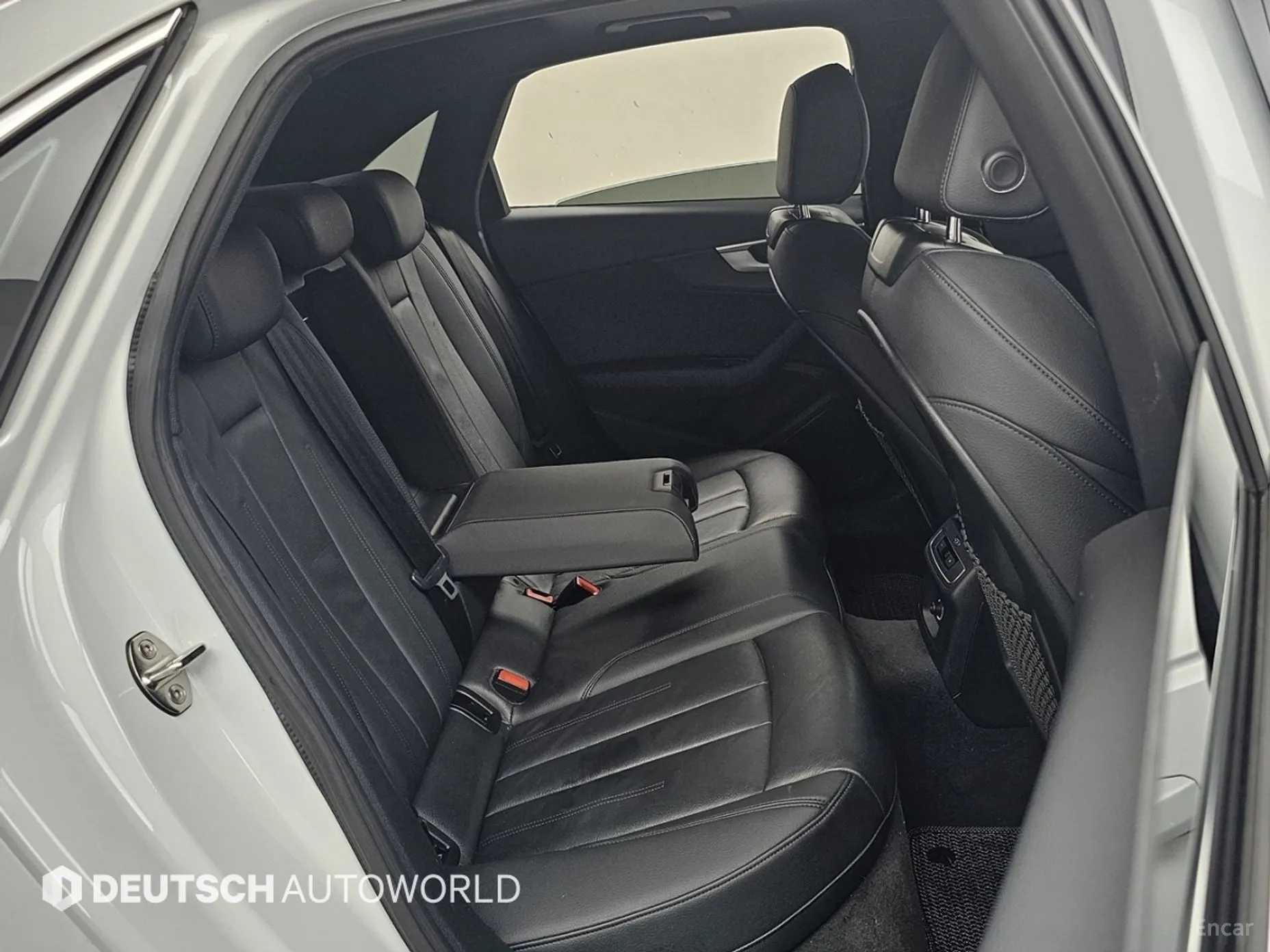 Audi A4 (B9) превью 17