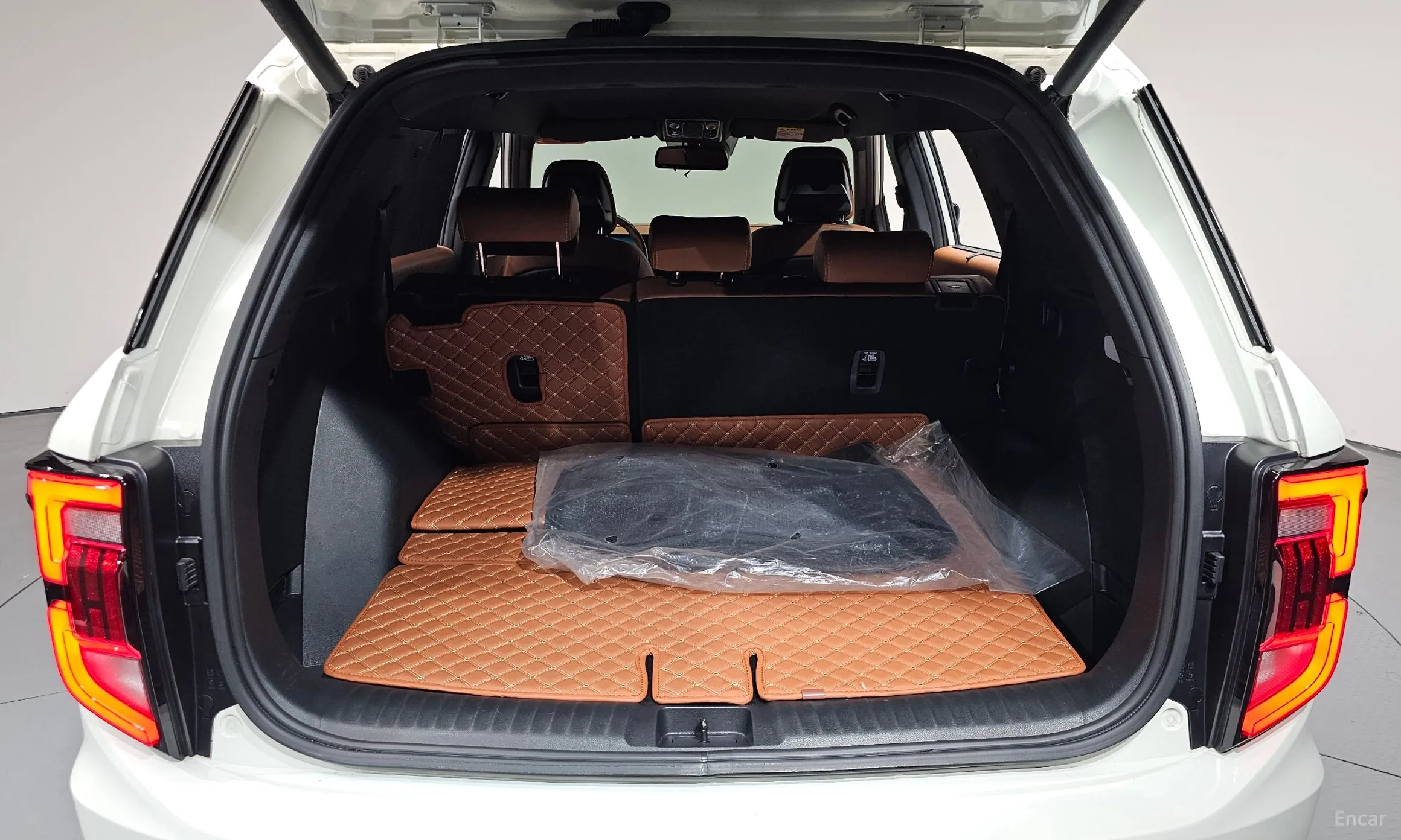KG Mobility (SsangYong) The New Torres превью 20