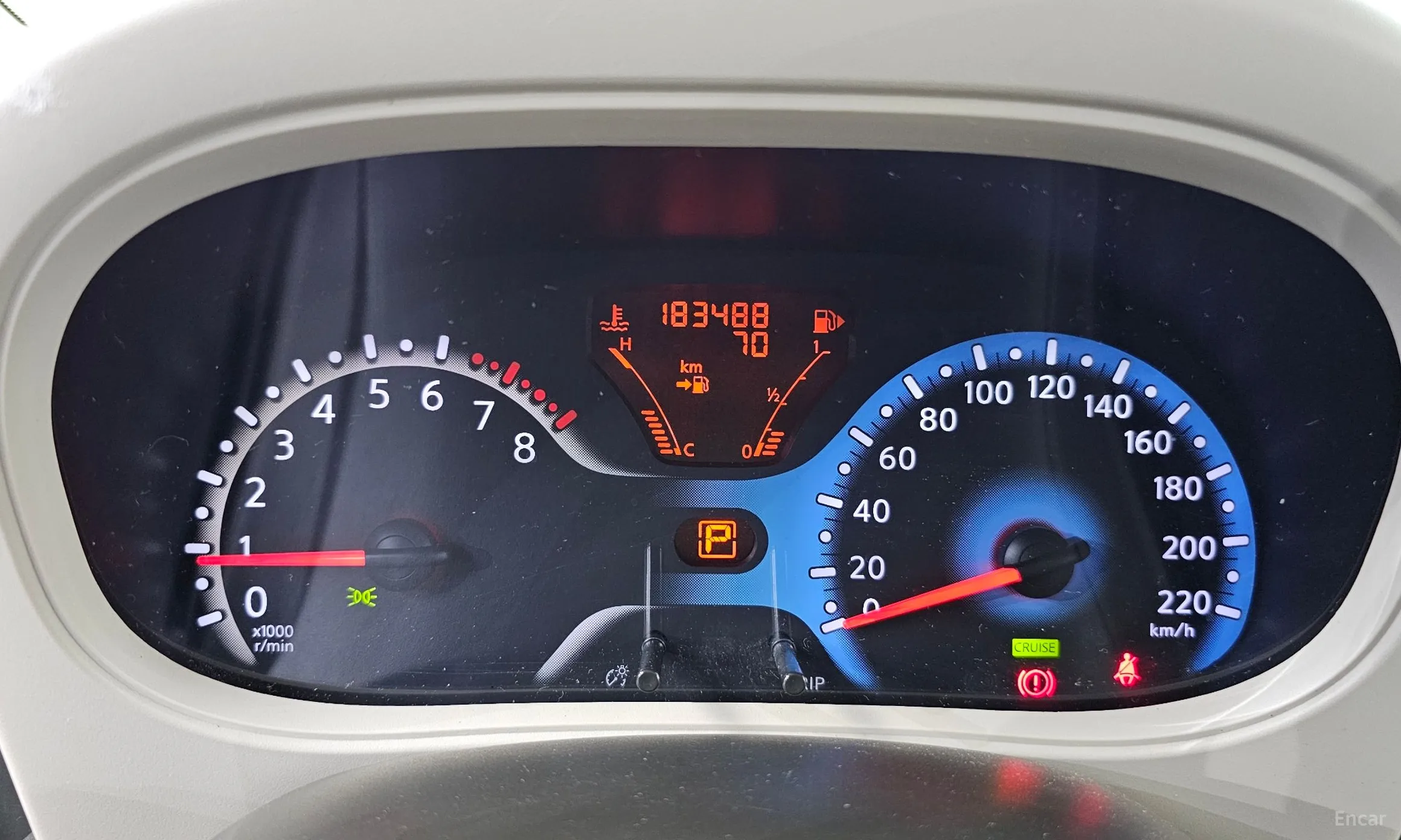 Nissan Cube превью 8