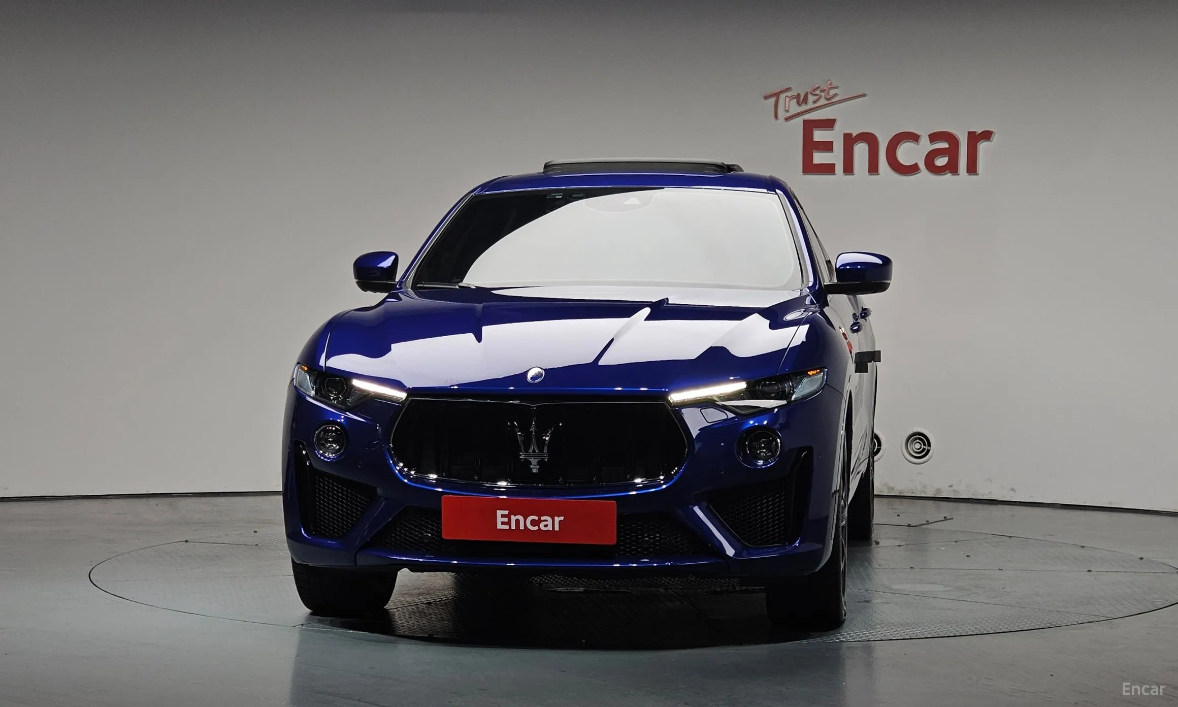 Maserati Levante превью 3