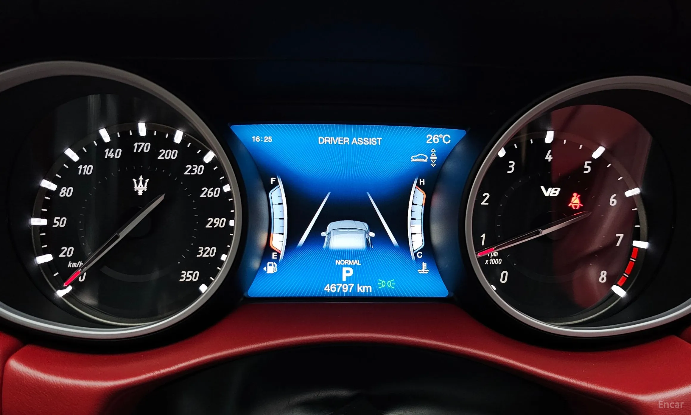 Maserati Levante превью 8