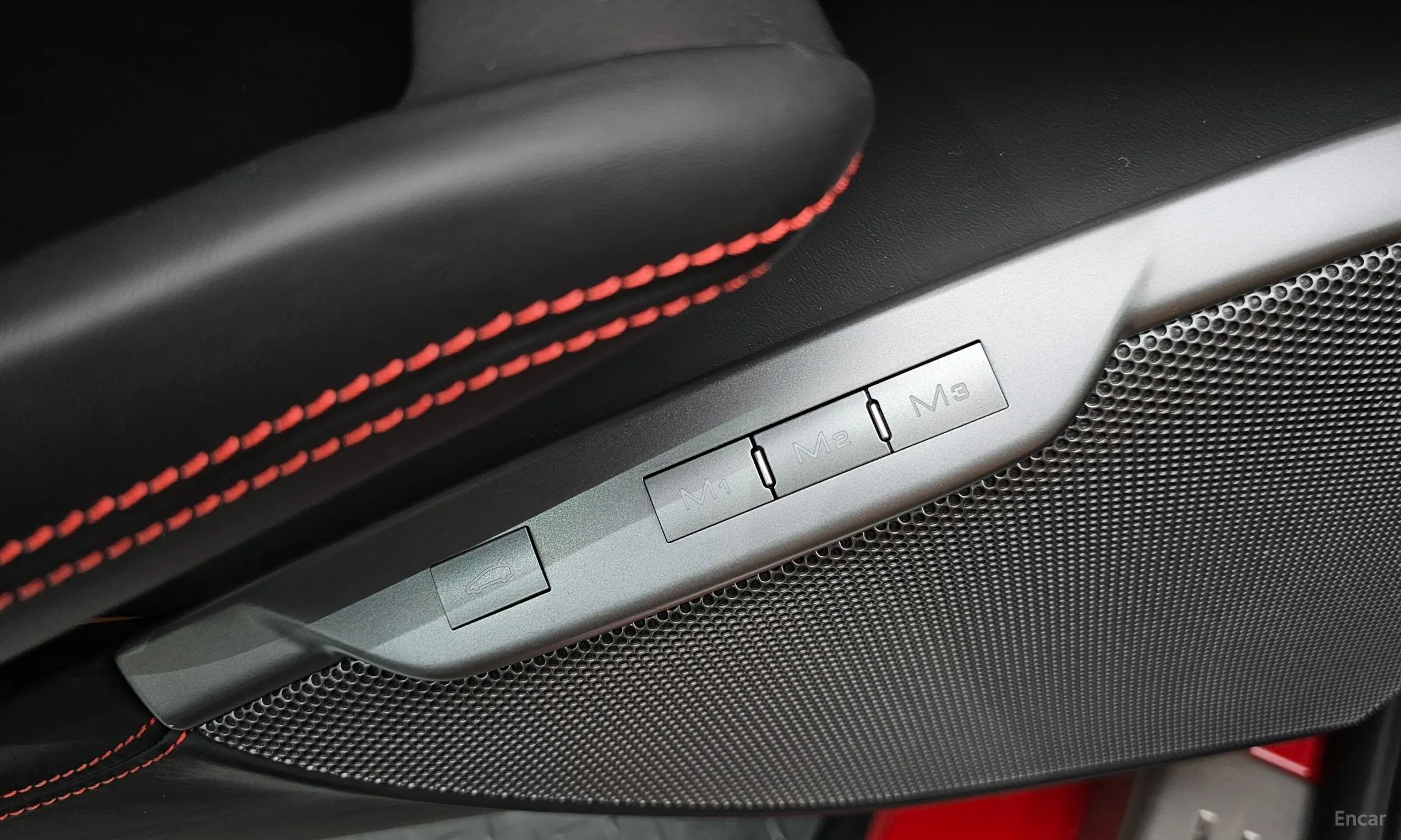 Ferrari Portofino превью 18