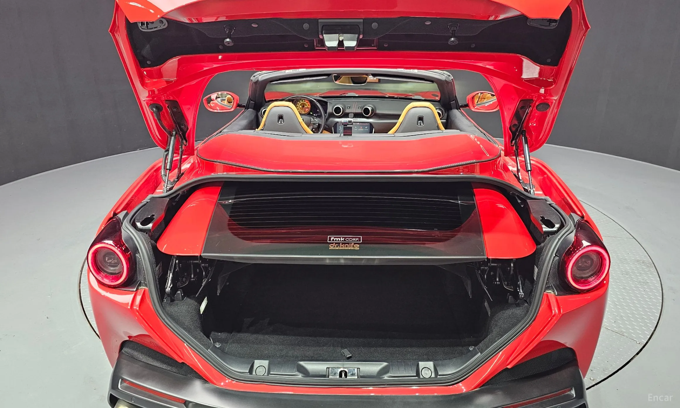 Ferrari Portofino превью 19